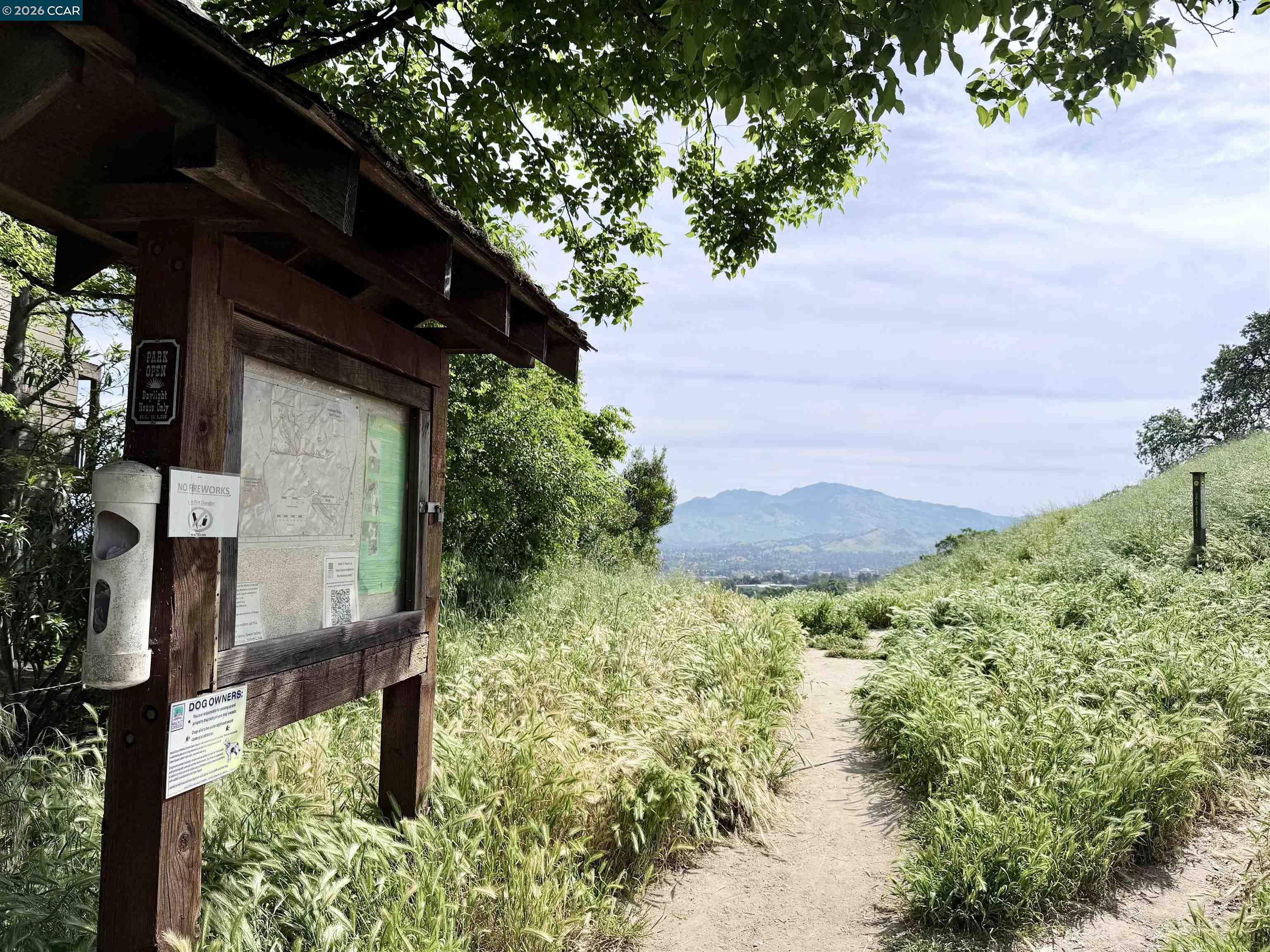 Detail Gallery Image 51 of 56 For 1975 Fair Ridge Ct, Walnut Creek,  CA 94597 - 3 Beds | 2/1 Baths