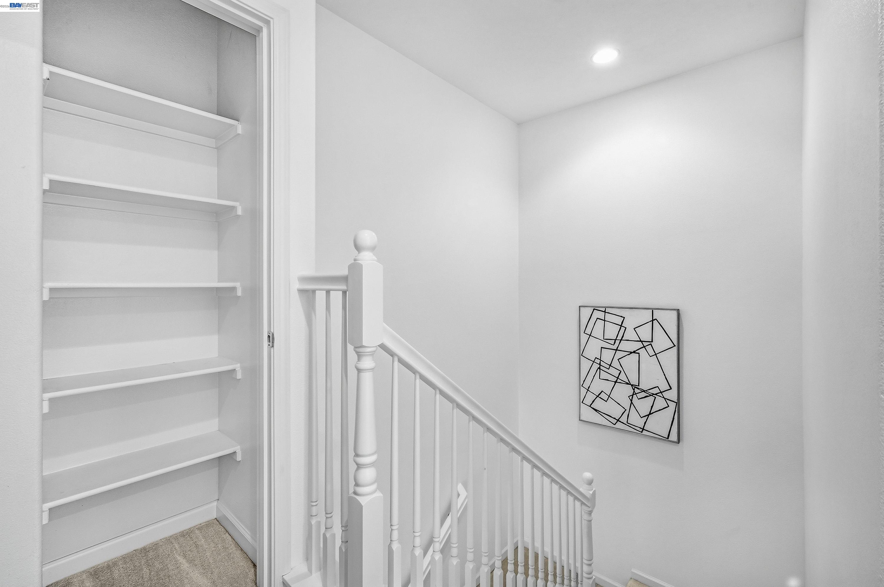 Detail Gallery Image 12 of 39 For 1226 Creekside Way, Milpitas,  CA 95035 - 3 Beds | 2/1 Baths