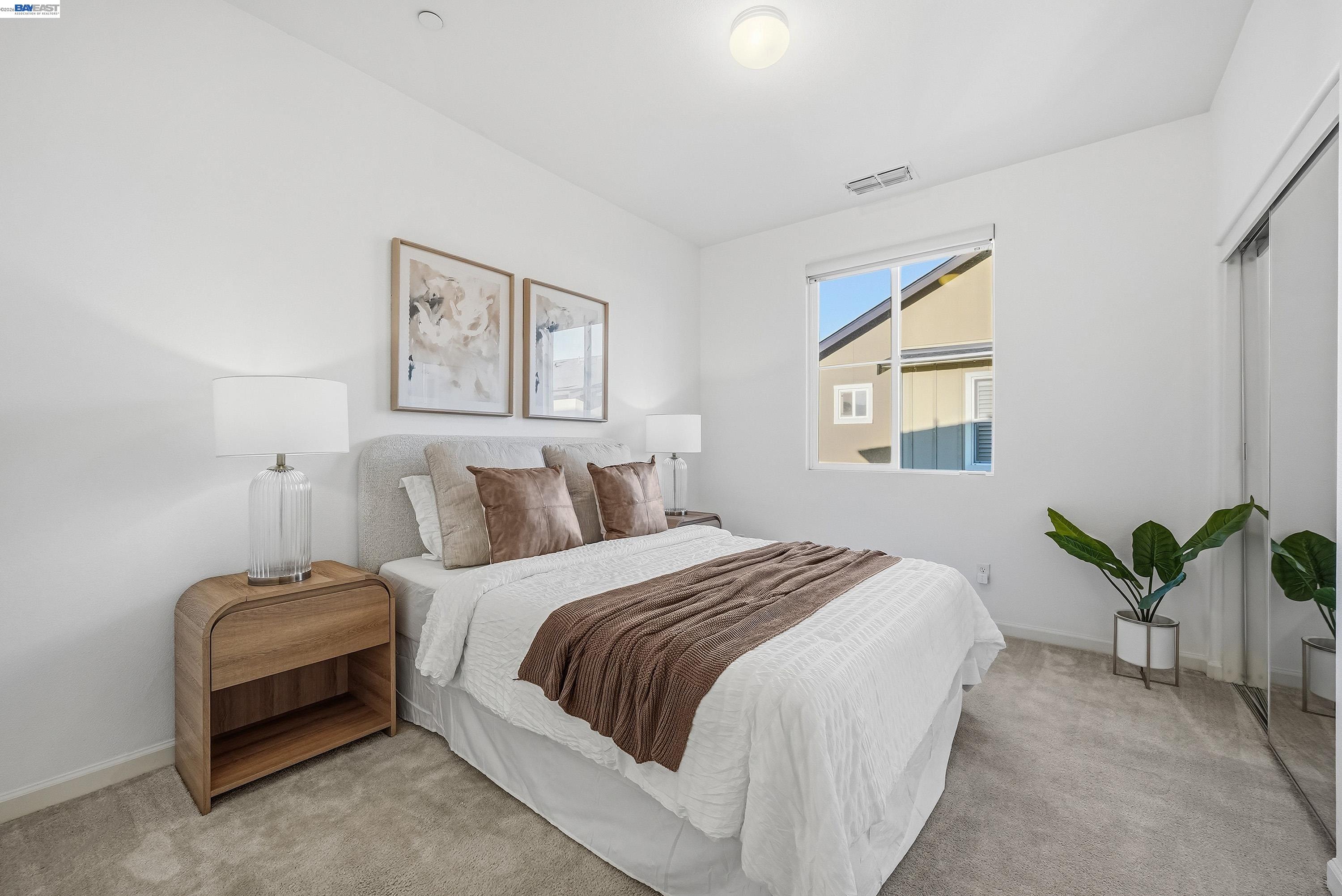 Detail Gallery Image 18 of 39 For 1226 Creekside Way, Milpitas,  CA 95035 - 3 Beds | 2/1 Baths