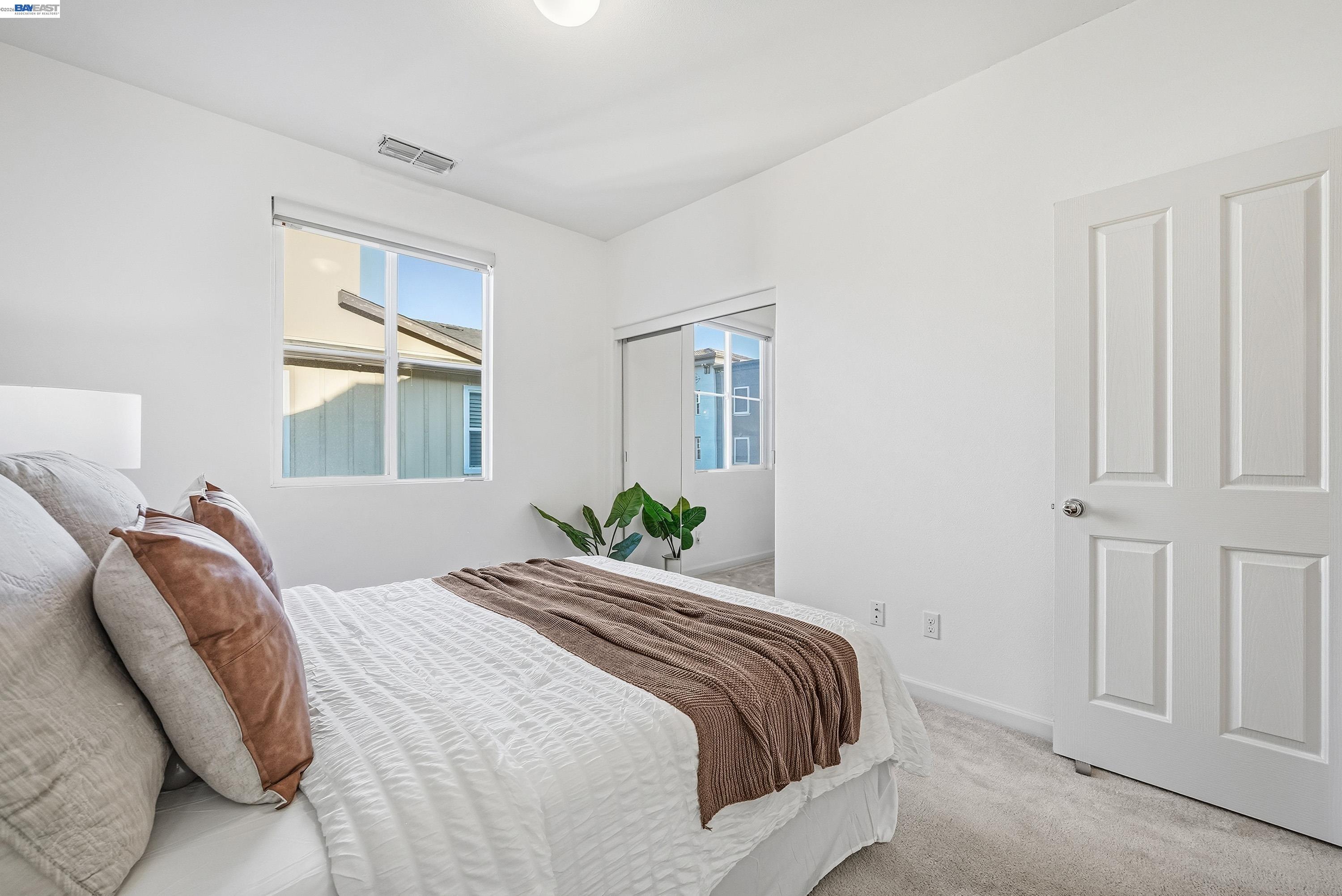 Detail Gallery Image 20 of 39 For 1226 Creekside Way, Milpitas,  CA 95035 - 3 Beds | 2/1 Baths