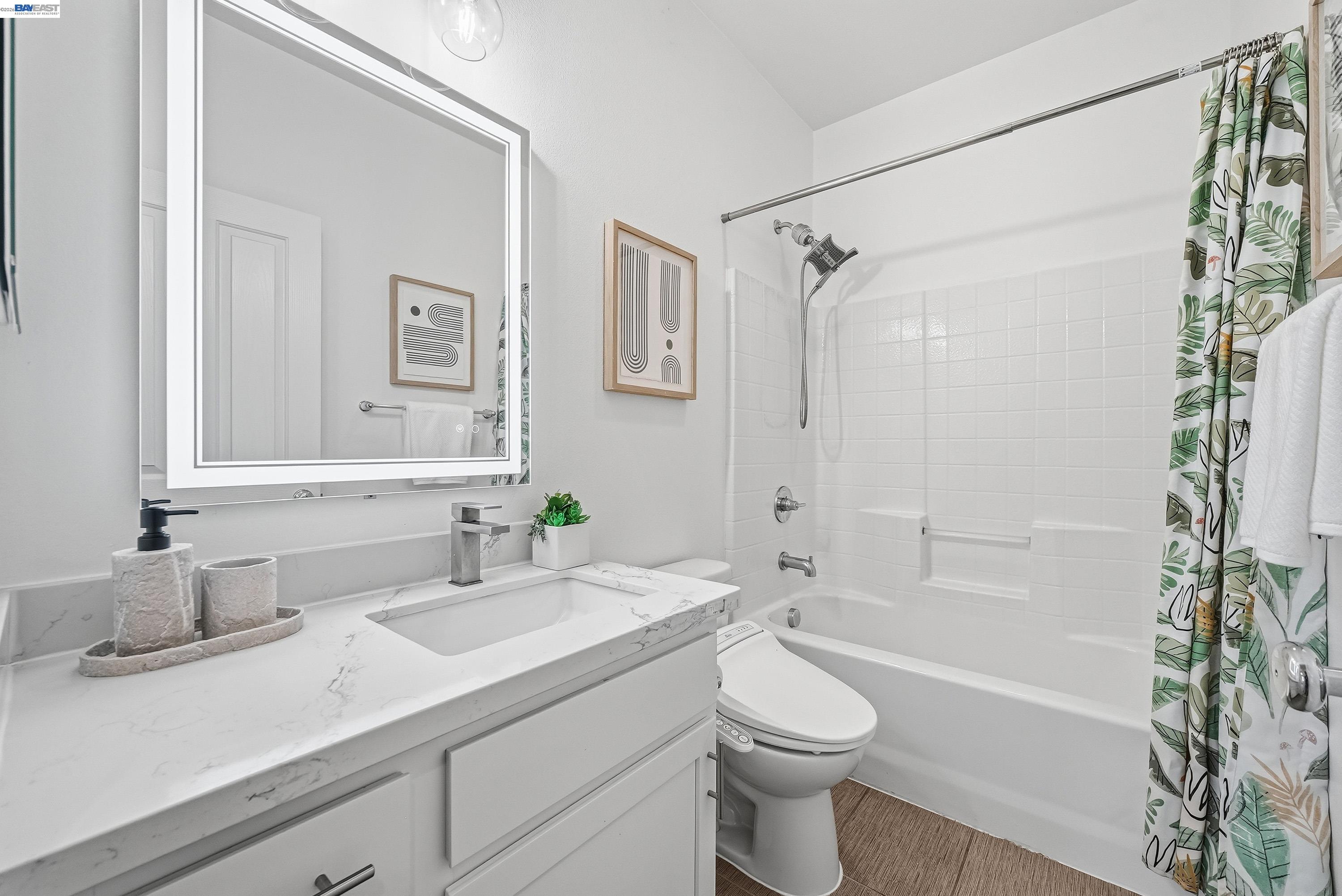 Detail Gallery Image 23 of 39 For 1226 Creekside Way, Milpitas,  CA 95035 - 3 Beds | 2/1 Baths