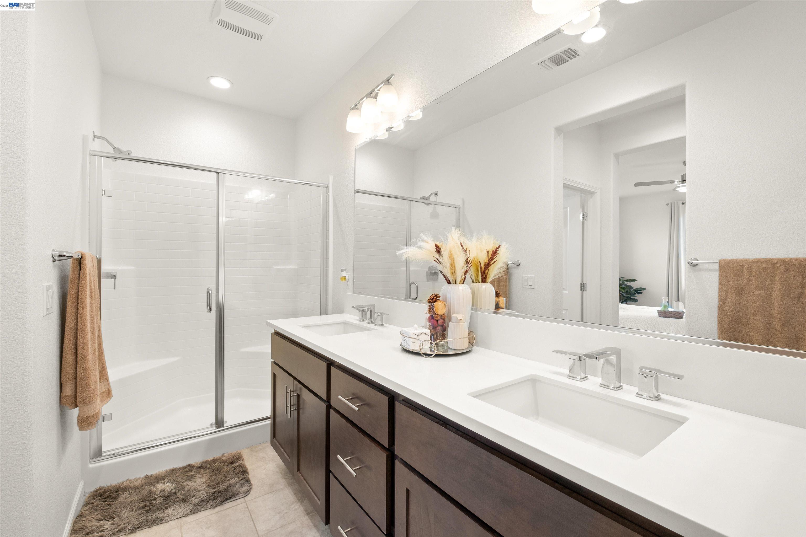 Detail Gallery Image 13 of 29 For 17575 Altair Way, Lathrop,  CA 95330 - 3 Beds | 2 Baths