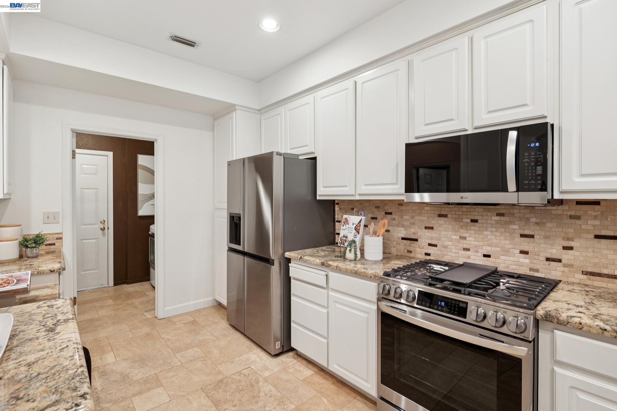 Photo #20: 41125058 Listing: Photo #20