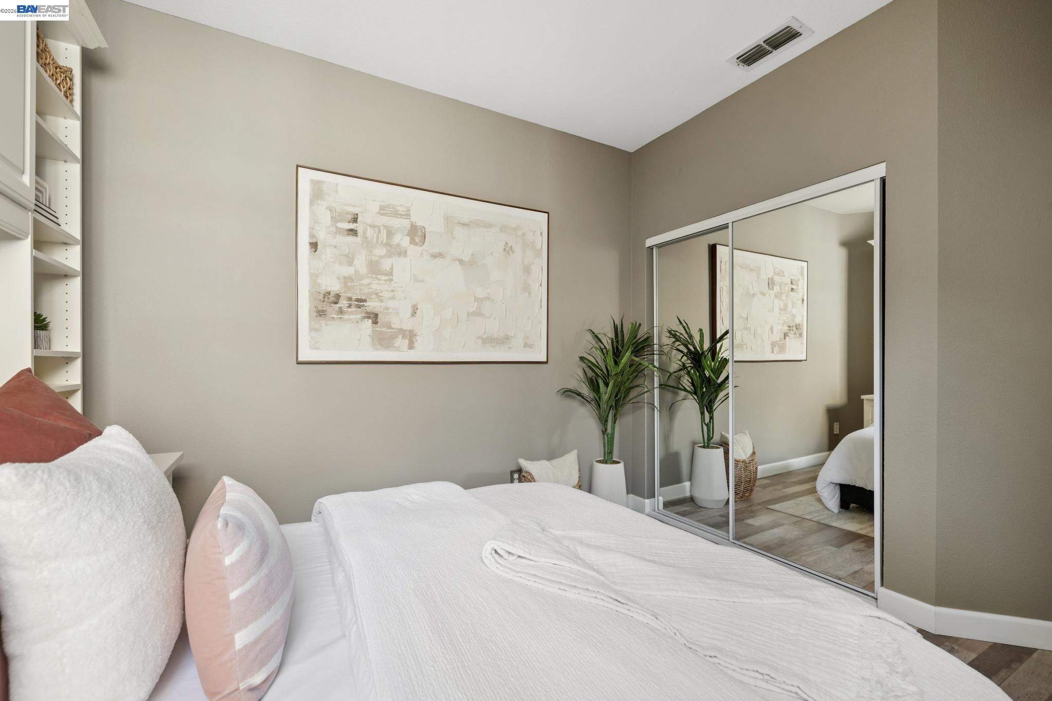 Photo #43: 41125058 Listing: Photo #43