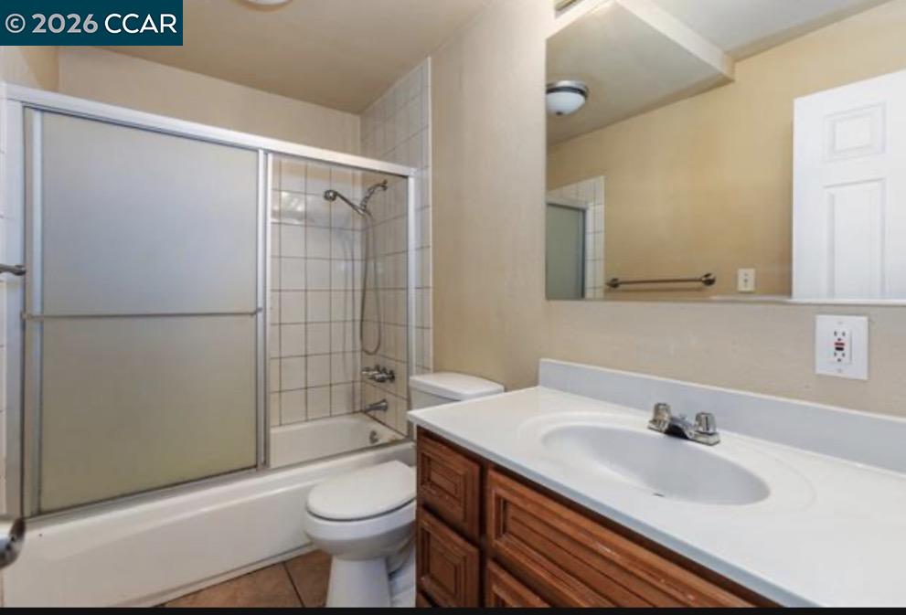 Detail Gallery Image 11 of 12 For 1957 69th, Oakland,  CA 94621 - 2 Beds | 1 Baths