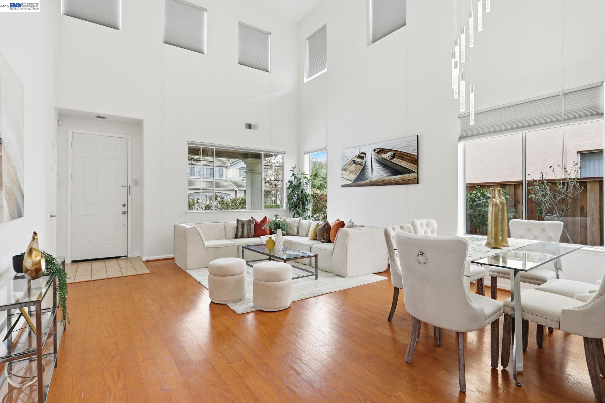 Detail Gallery Image 6 of 48 For 1574 Nobu Dr, San Jose,  CA 95131 - 5 Beds | 3 Baths