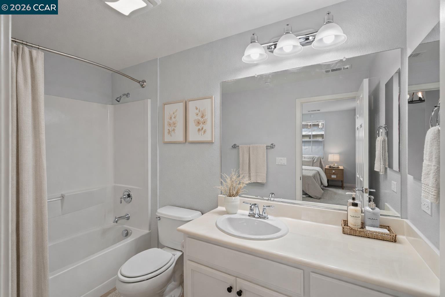 Photo #42: 41125063 Listing: Photo #42