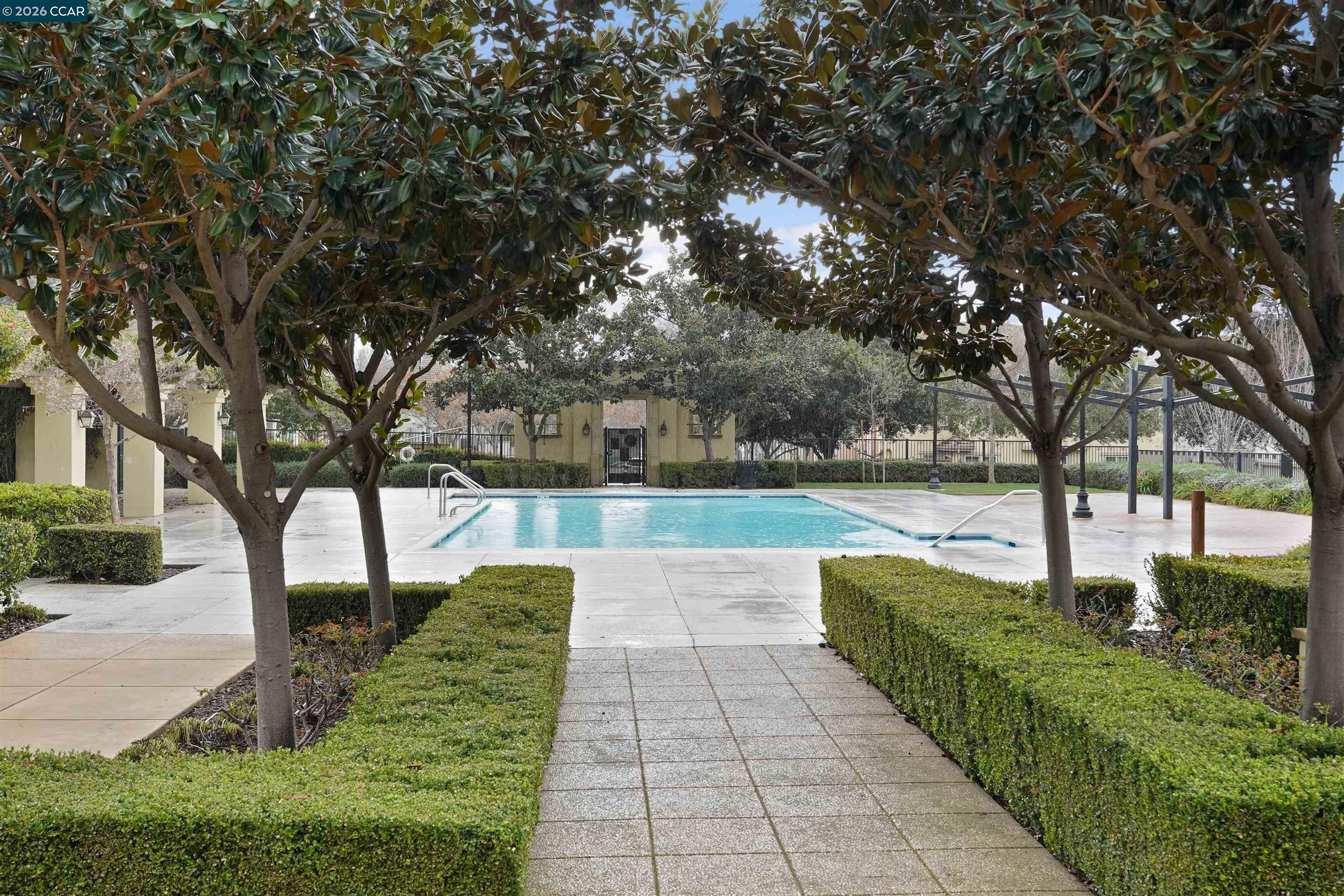 Photo #48: 41125063 Listing: Photo #48