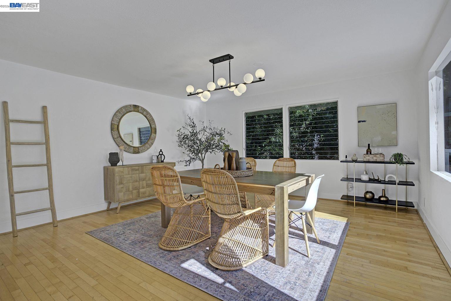 Detail Gallery Image 32 of 53 For 6956 Sayre Drive, Oakland,  CA 94611 - 3 Beds | 2 Baths