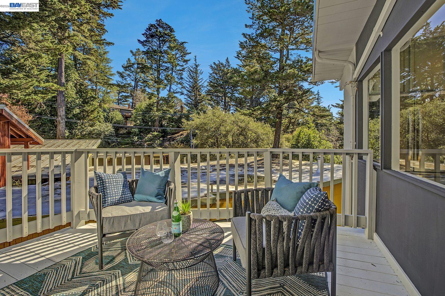 Detail Gallery Image 34 of 53 For 6956 Sayre Drive, Oakland,  CA 94611 - 3 Beds | 2 Baths