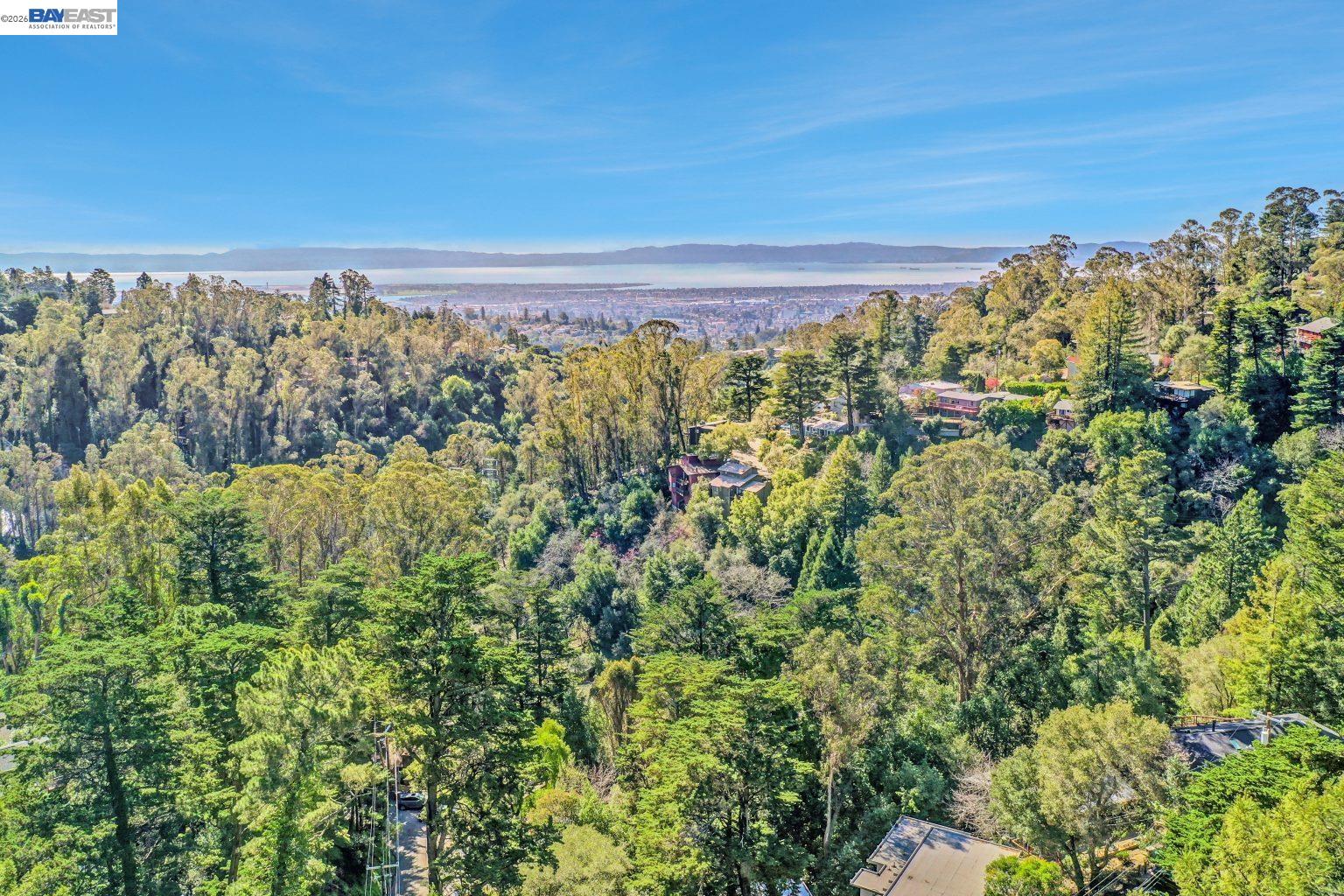 Detail Gallery Image 50 of 53 For 6956 Sayre Drive, Oakland,  CA 94611 - 3 Beds | 2 Baths