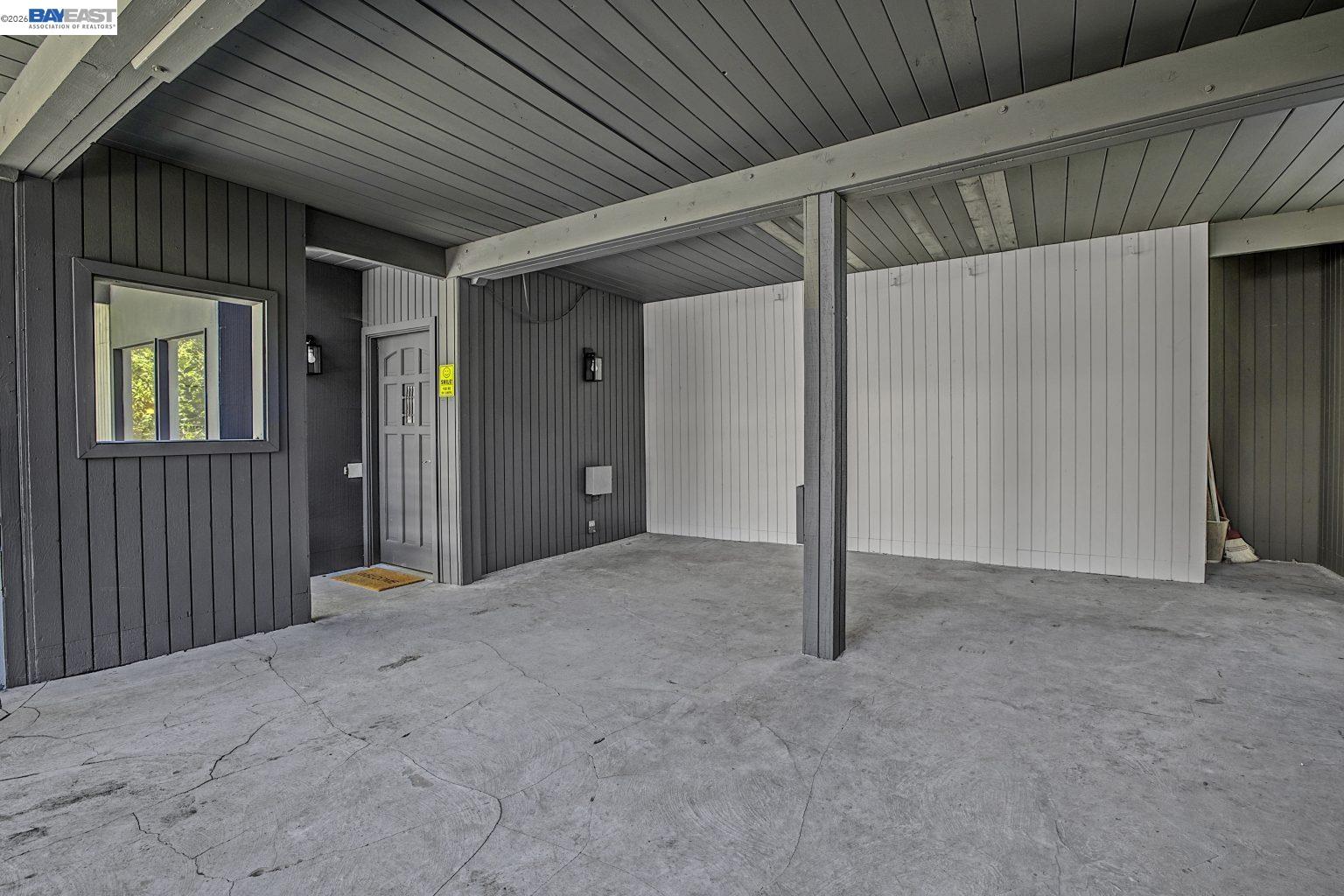 Detail Gallery Image 7 of 53 For 6956 Sayre Drive, Oakland,  CA 94611 - 3 Beds | 2 Baths