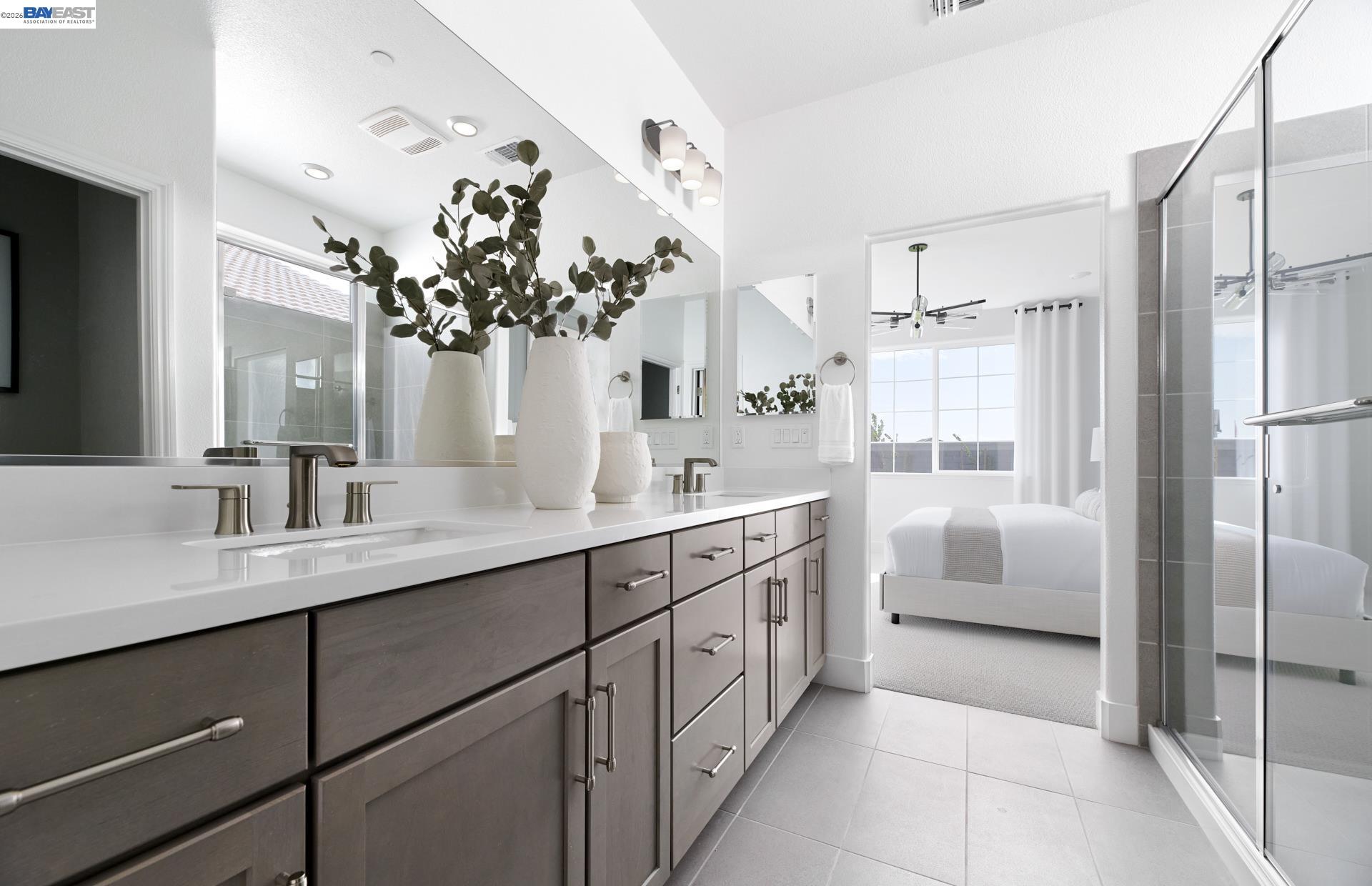 Detail Gallery Image 9 of 14 For Halo Place, Manteca,  CA 95337 - 4 Beds | 3 Baths