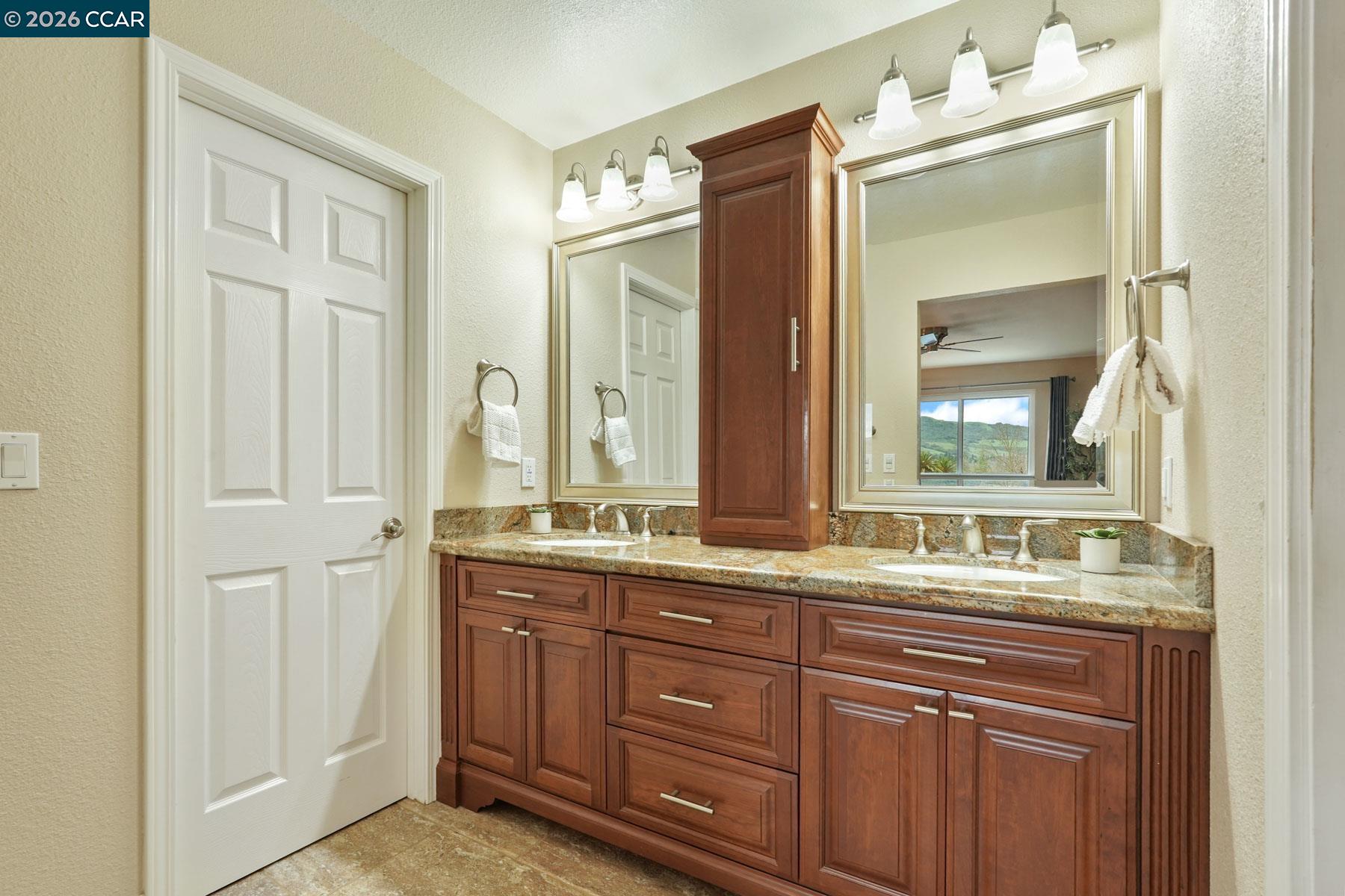 Detail Gallery Image 33 of 46 For 151 Turrini Ct, Danville,  CA 94526 - 5 Beds | 3 Baths