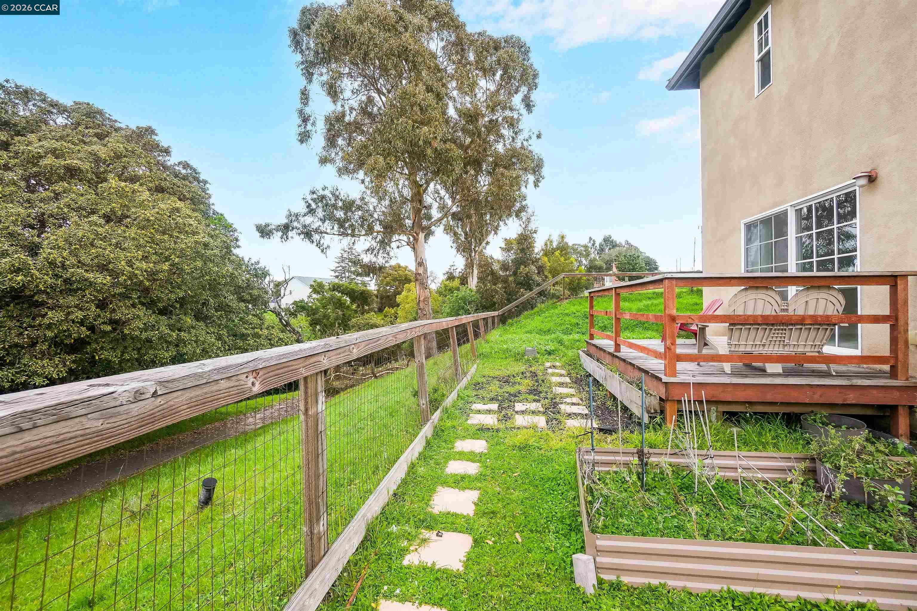 Detail Gallery Image 59 of 59 For 213 N Rancho Pl, Pinole,  CA 94564 - 3 Beds | 2/1 Baths