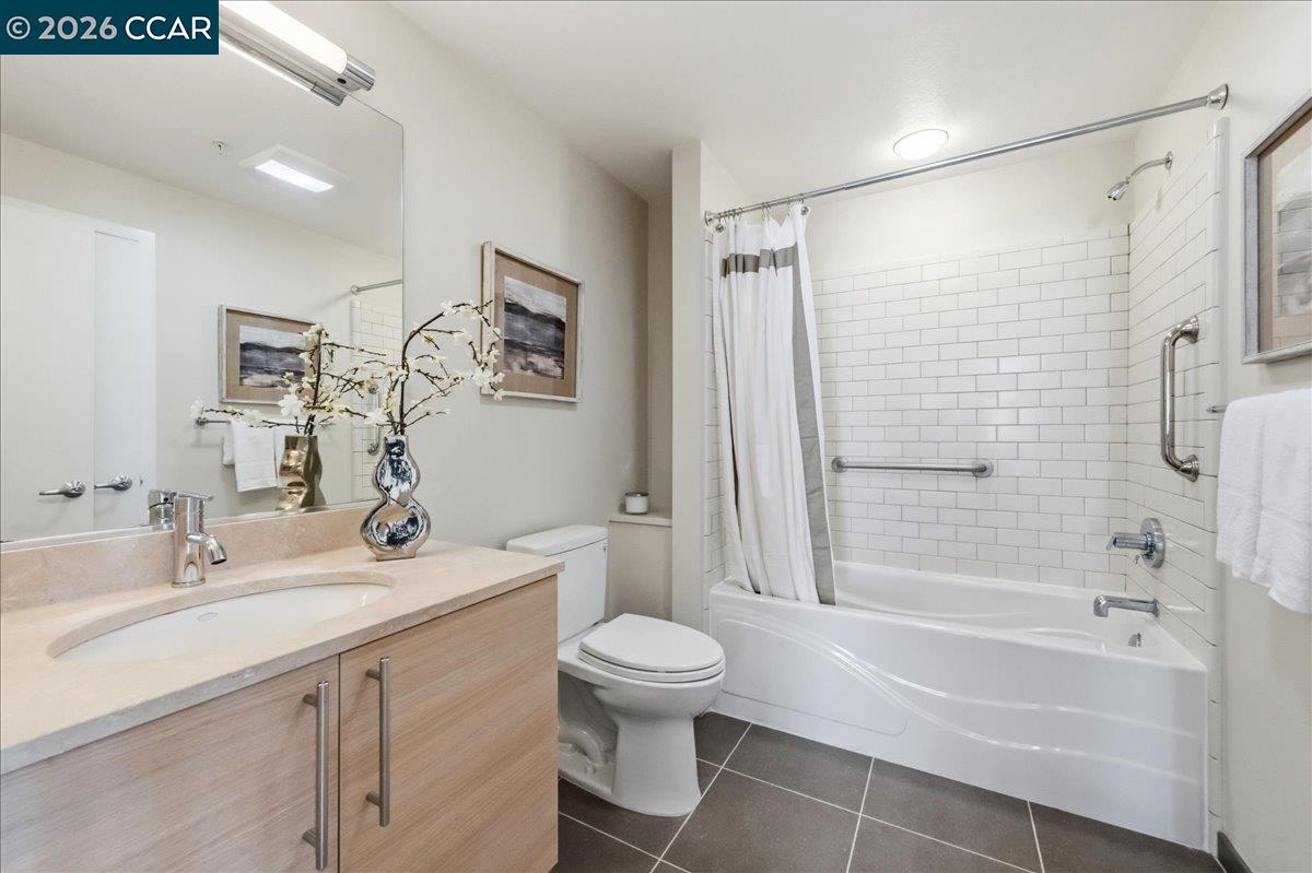 Detail Gallery Image 21 of 42 For 1655 N California Blvd #330,  Walnut Creek,  CA 94596 - 3 Beds | 2/1 Baths