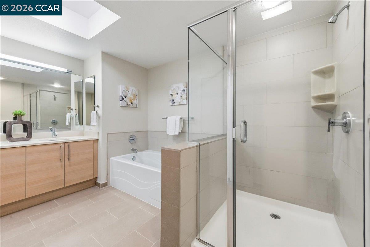 Detail Gallery Image 28 of 42 For 1655 N California Blvd #330,  Walnut Creek,  CA 94596 - 3 Beds | 2/1 Baths