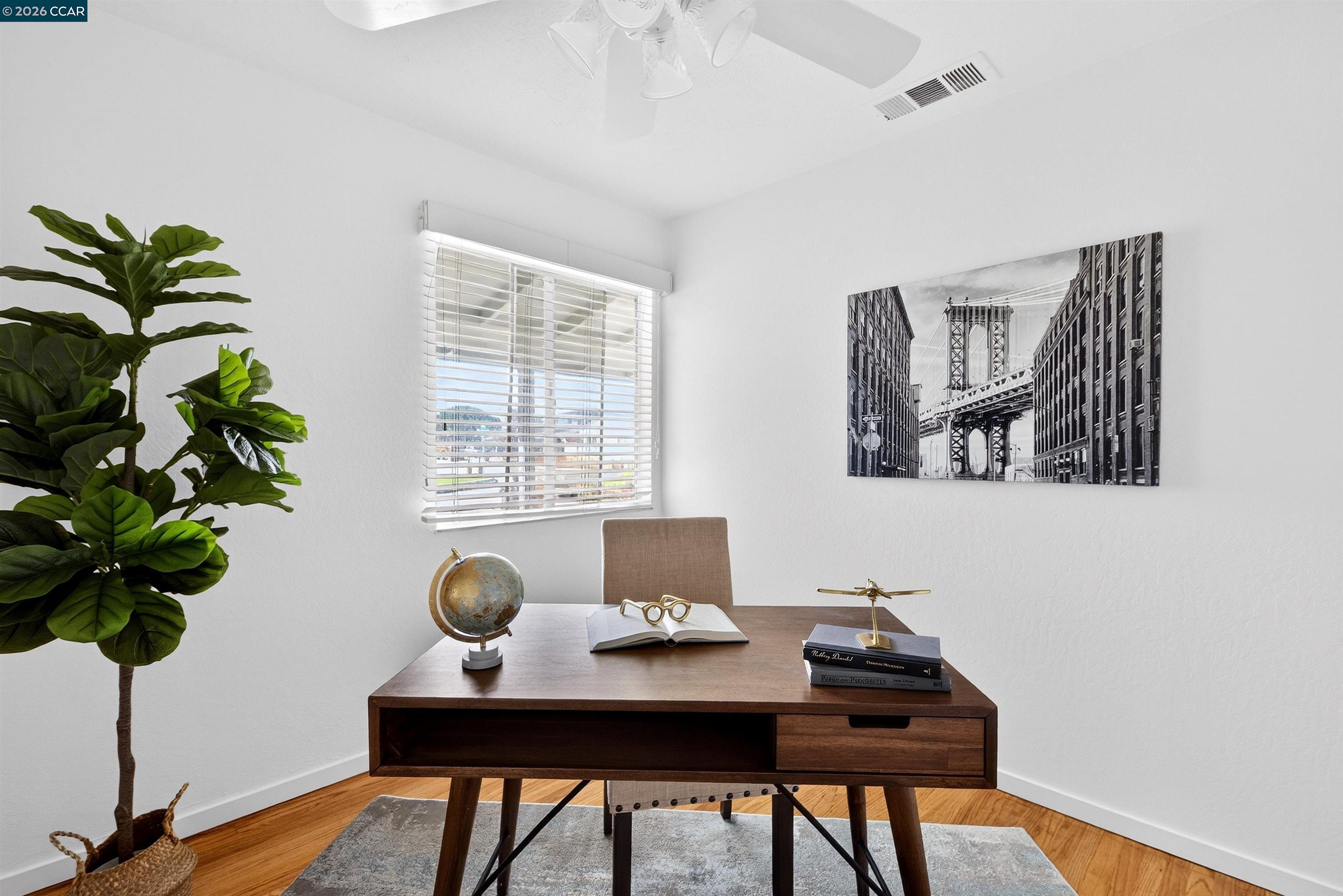 Detail Gallery Image 15 of 30 For 15274 Laverne Dr, San Leandro,  CA 94579 - 3 Beds | 2 Baths