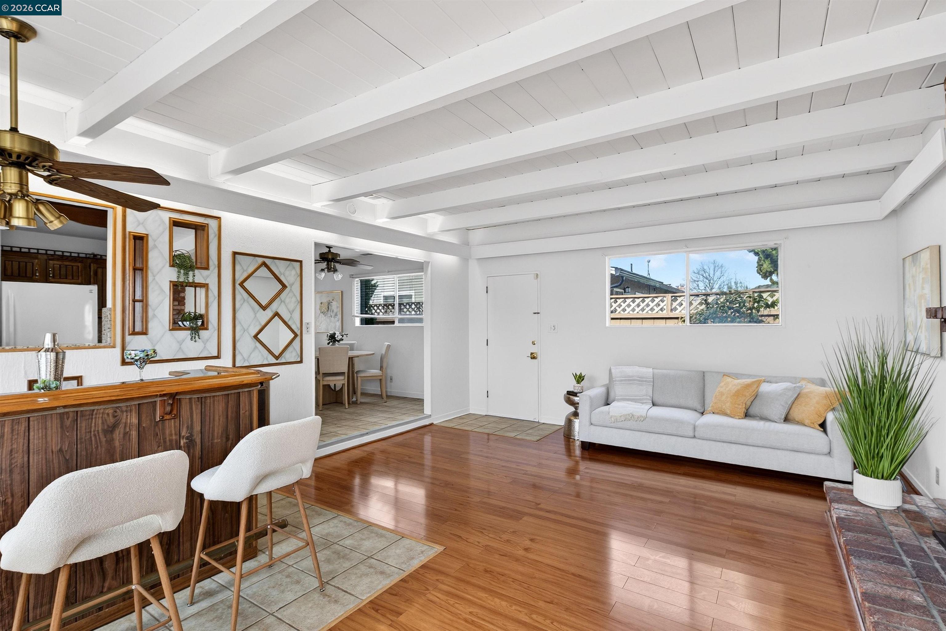 Detail Gallery Image 19 of 30 For 15274 Laverne Dr, San Leandro,  CA 94579 - 3 Beds | 2 Baths