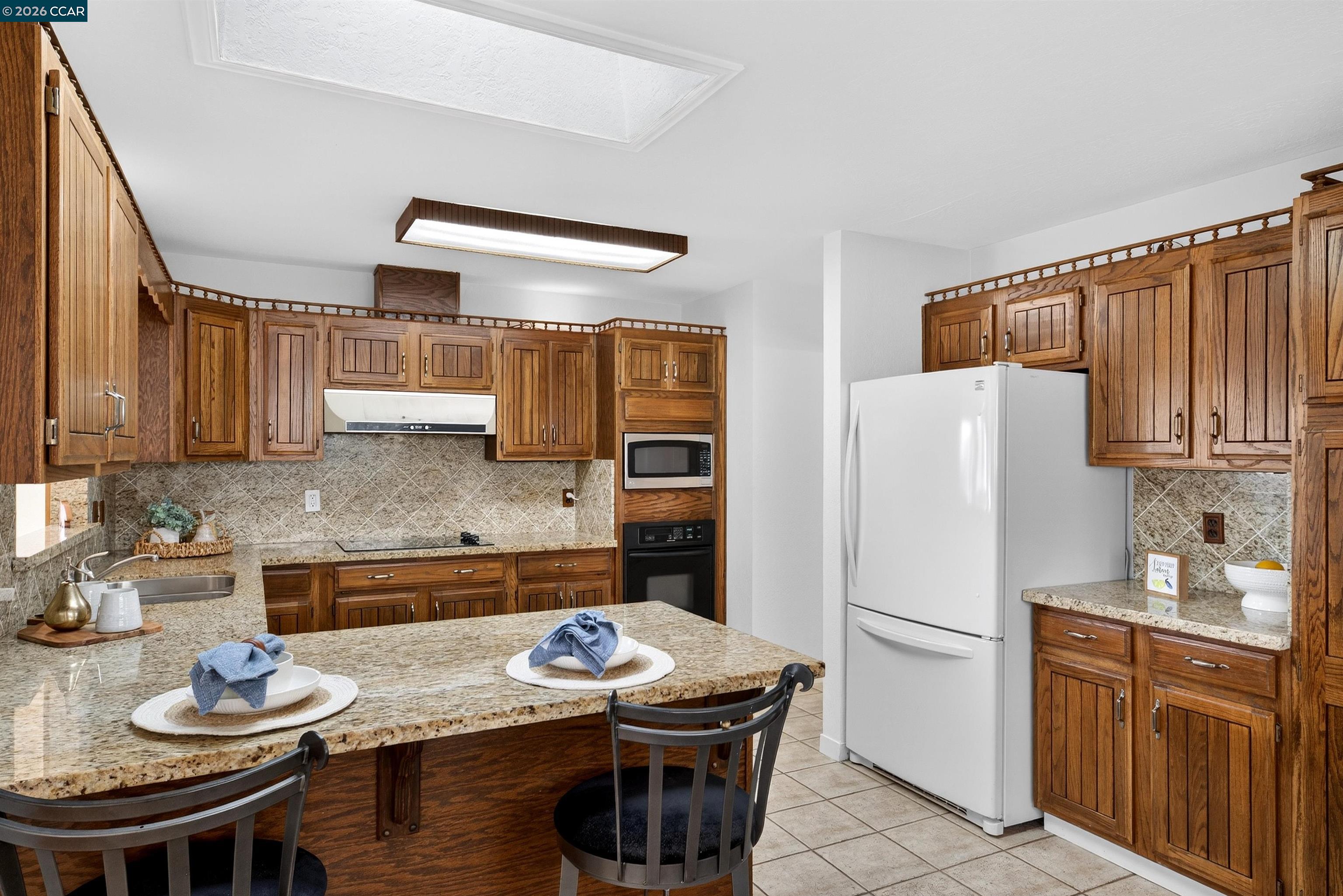 Detail Gallery Image 21 of 30 For 15274 Laverne Dr, San Leandro,  CA 94579 - 3 Beds | 2 Baths