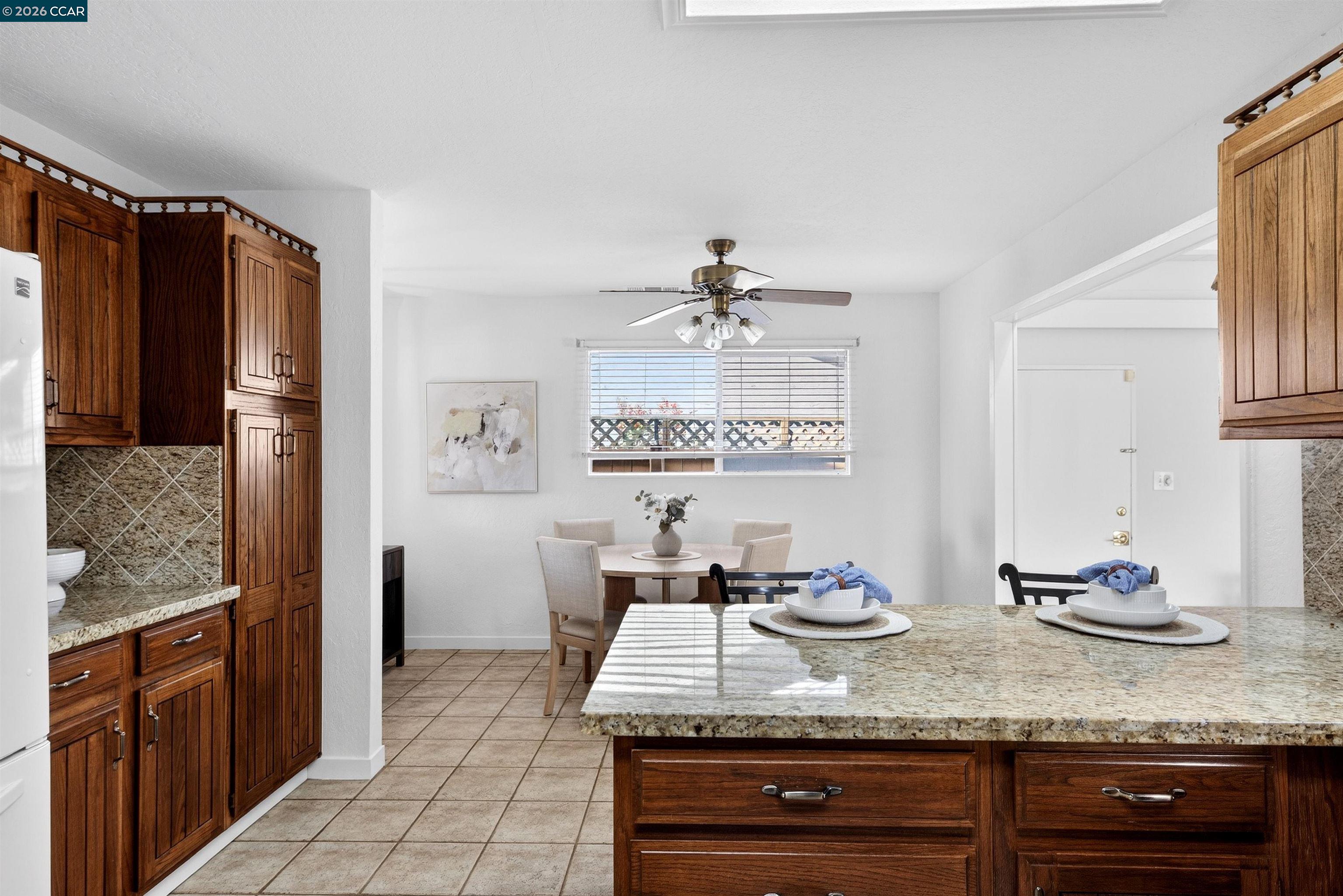 Detail Gallery Image 7 of 30 For 15274 Laverne Dr, San Leandro,  CA 94579 - 3 Beds | 2 Baths