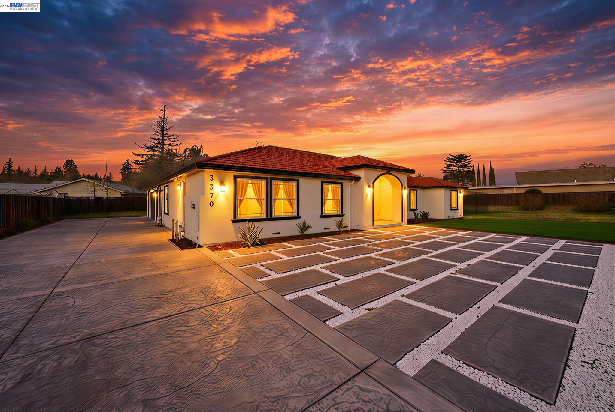 Detail Gallery Image 2 of 60 For 3370 Gardella Plz, Livermore,  CA 94551 - 5 Beds | 3 Baths