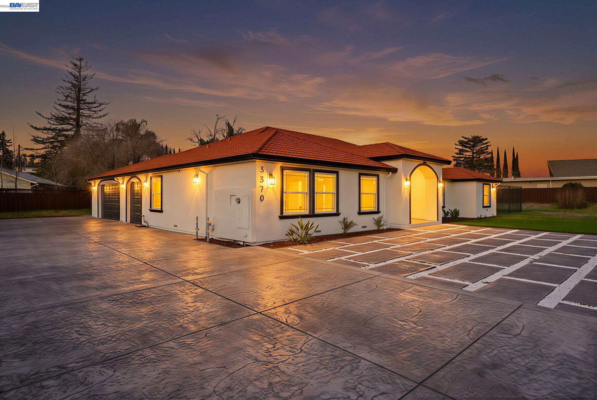 Detail Gallery Image 3 of 60 For 3370 Gardella Plz, Livermore,  CA 94551 - 5 Beds | 3 Baths