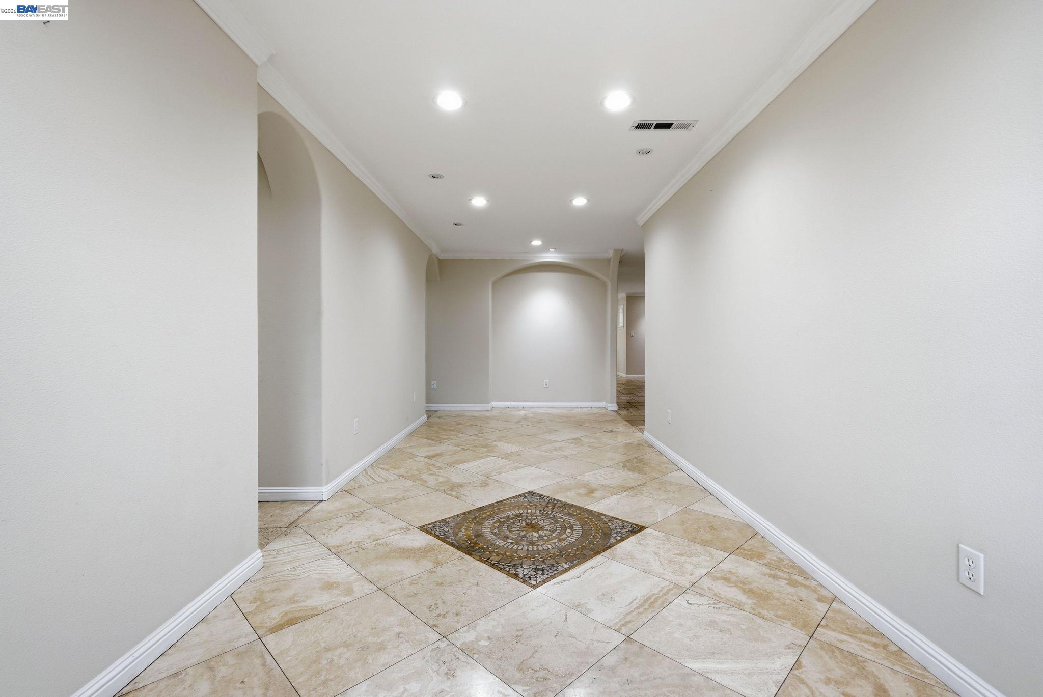 Detail Gallery Image 5 of 60 For 3370 Gardella Plz, Livermore,  CA 94551 - 5 Beds | 3 Baths