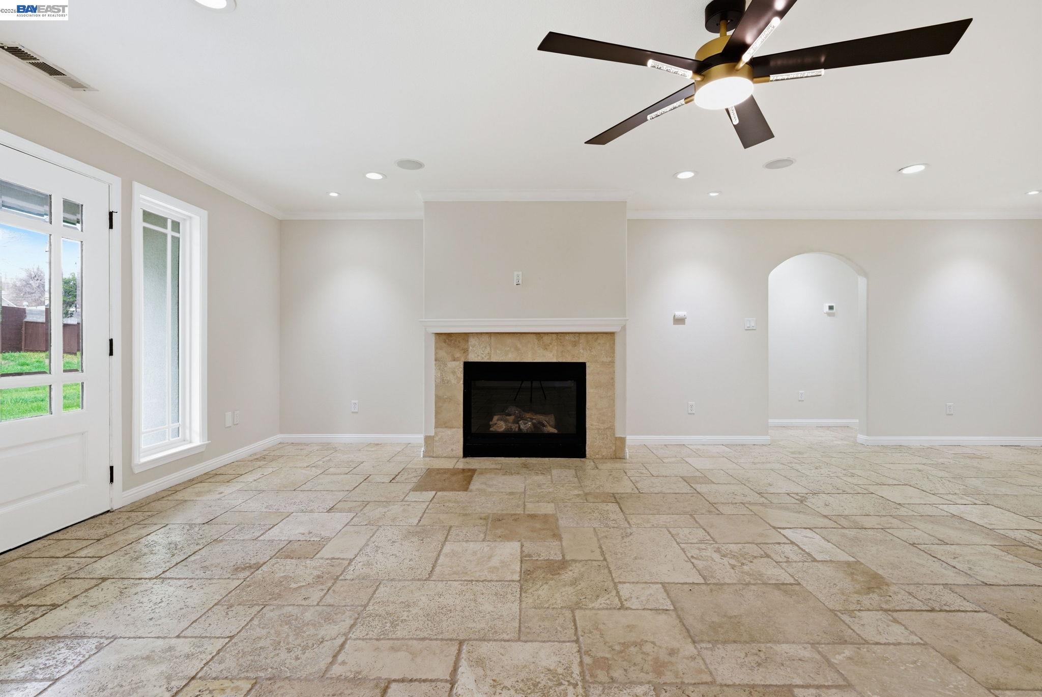 Detail Gallery Image 10 of 60 For 3370 Gardella Plz, Livermore,  CA 94551 - 5 Beds | 3 Baths