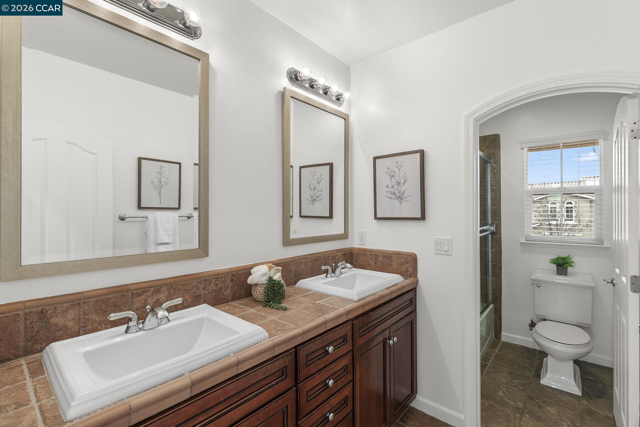 Detail Gallery Image 38 of 56 For 124 Nanterre St, Danville,  CA 94506 - 4 Beds | 4/1 Baths