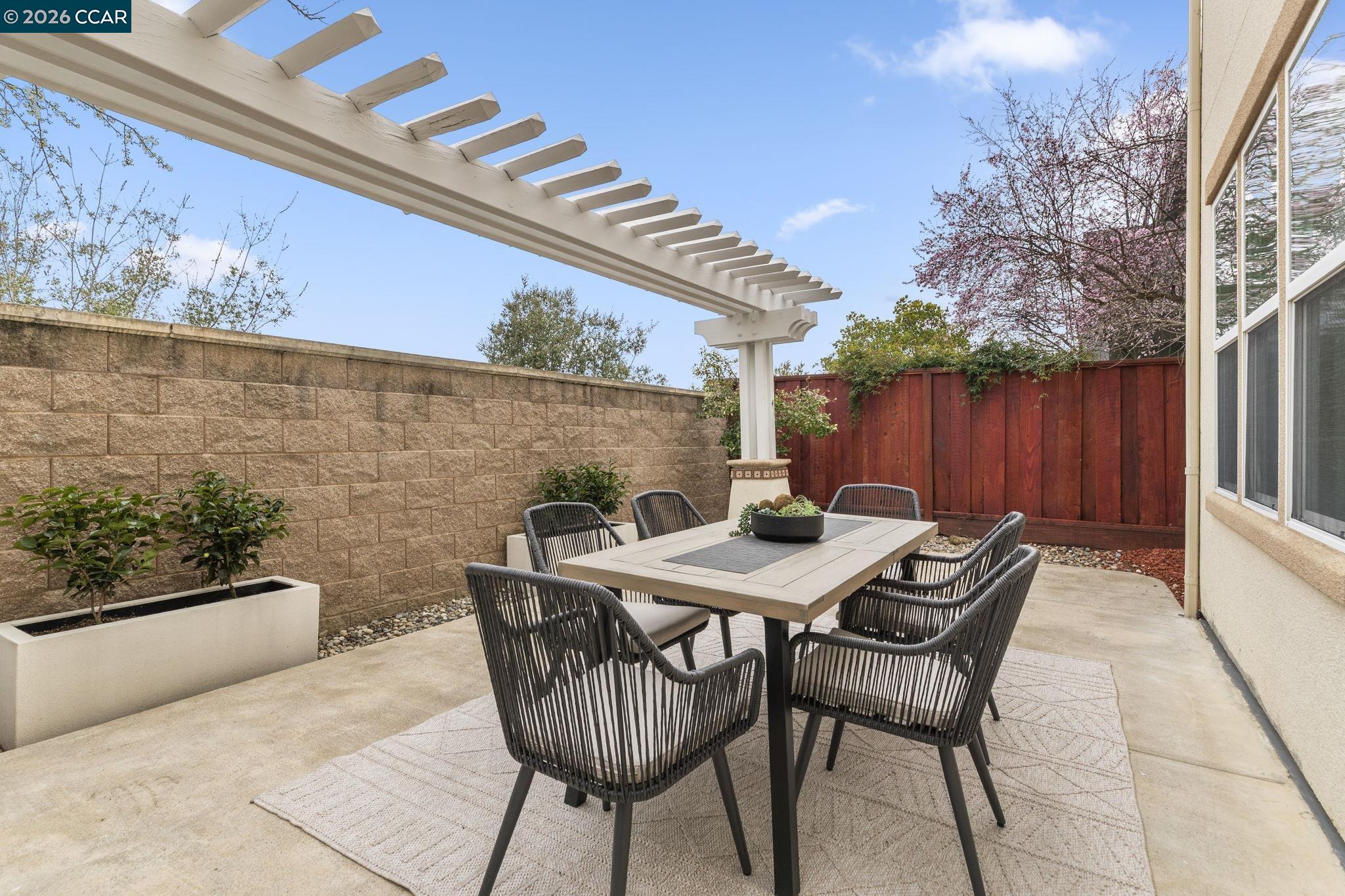 Detail Gallery Image 46 of 56 For 124 Nanterre St, Danville,  CA 94506 - 4 Beds | 4/1 Baths