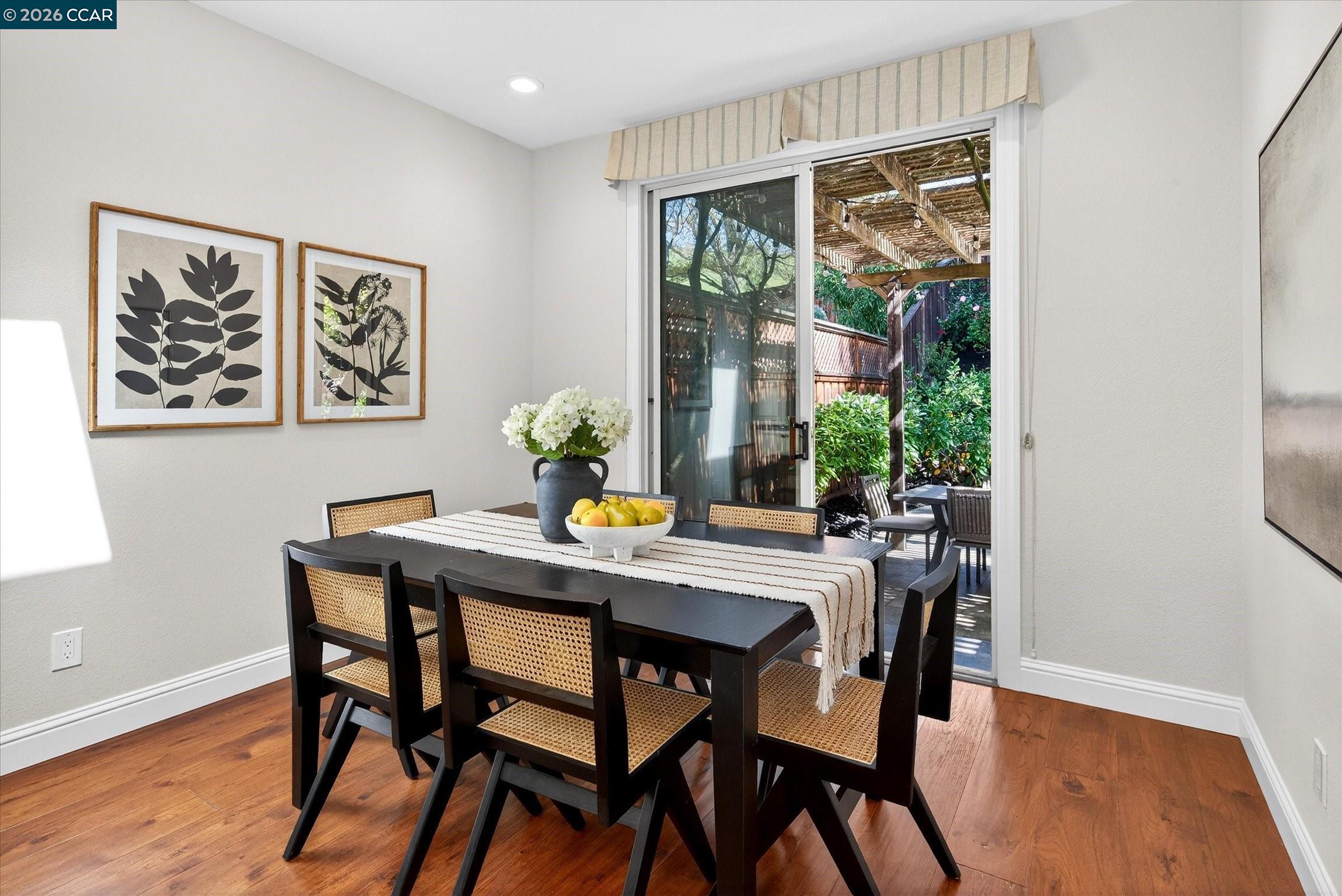 Detail Gallery Image 23 of 47 For 30 Bormio Ct, Danville,  CA 94526 - 3 Beds | 2/1 Baths