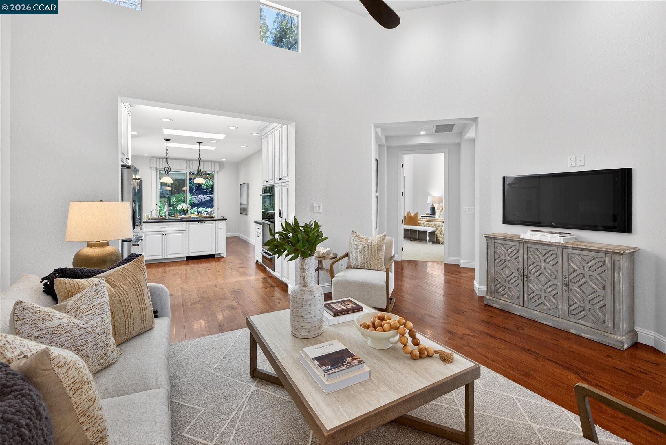 Detail Gallery Image 10 of 47 For 30 Bormio Ct, Danville,  CA 94526 - 3 Beds | 2/1 Baths