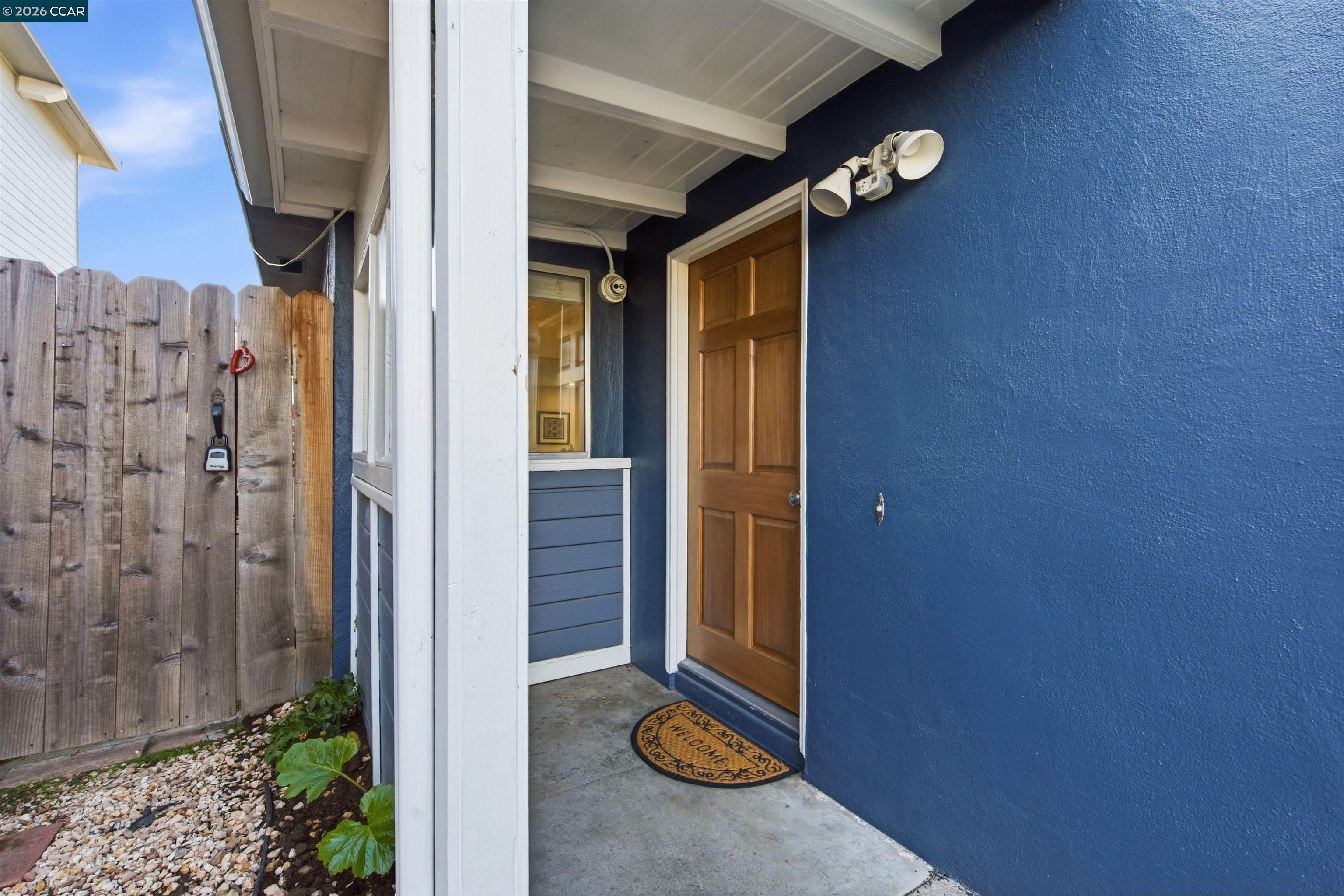 Detail Gallery Image 4 of 52 For 20 San Felipe Ave, South San Francisco,  CA 94080 - 5 Beds | 2 Baths