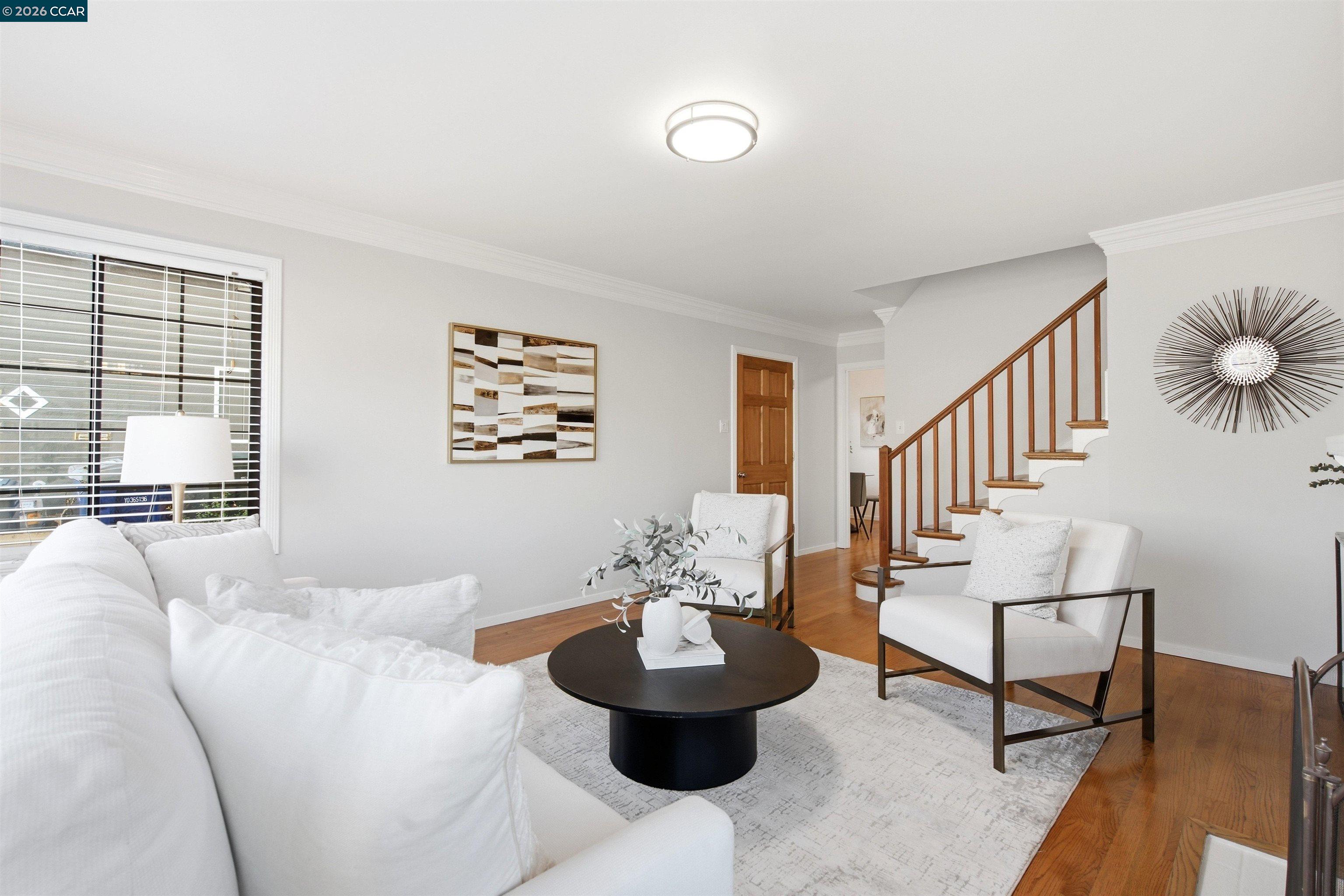 Detail Gallery Image 8 of 52 For 20 San Felipe Ave, South San Francisco,  CA 94080 - 5 Beds | 2 Baths