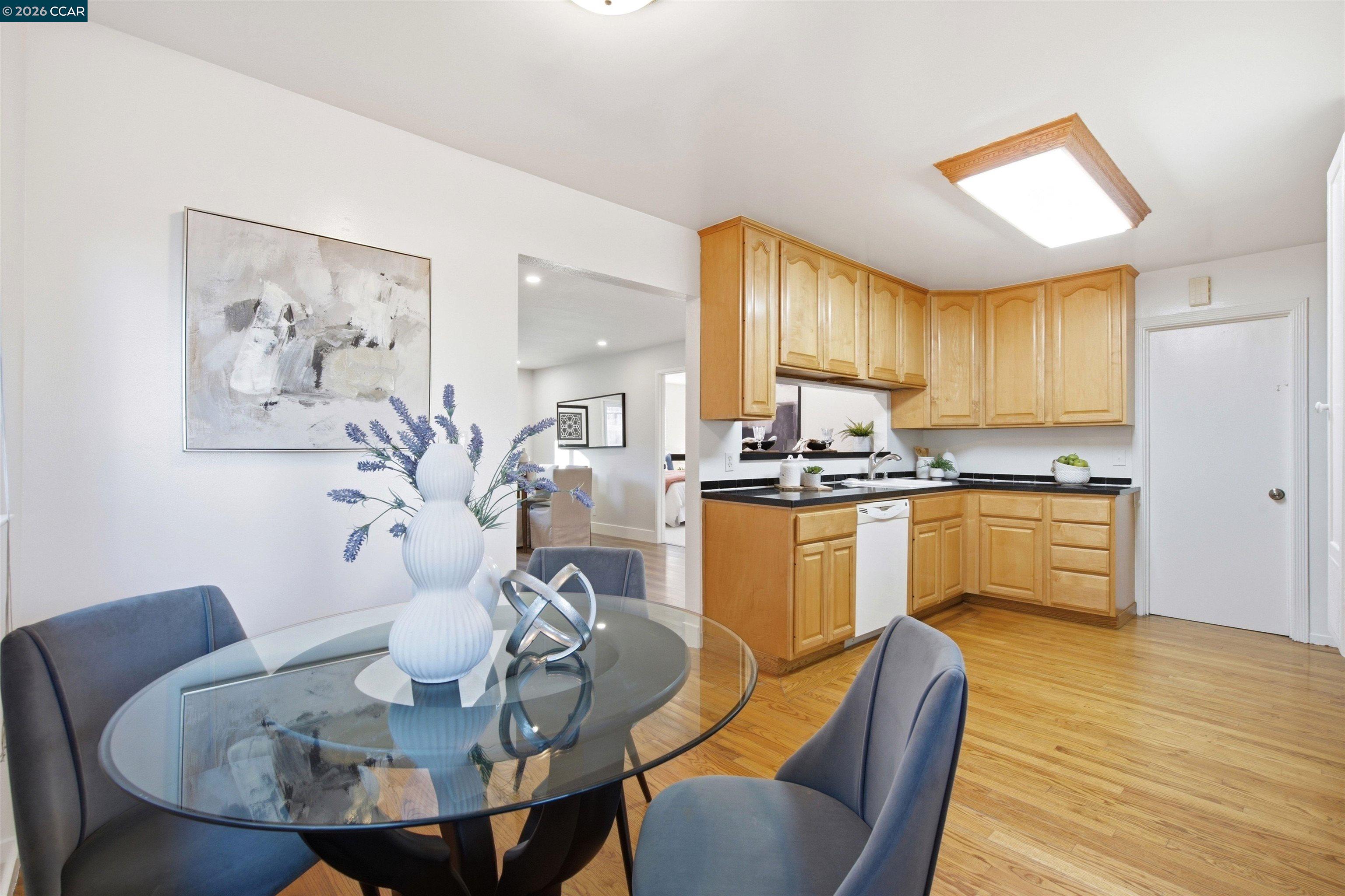 Detail Gallery Image 10 of 52 For 20 San Felipe Ave, South San Francisco,  CA 94080 - 5 Beds | 2 Baths