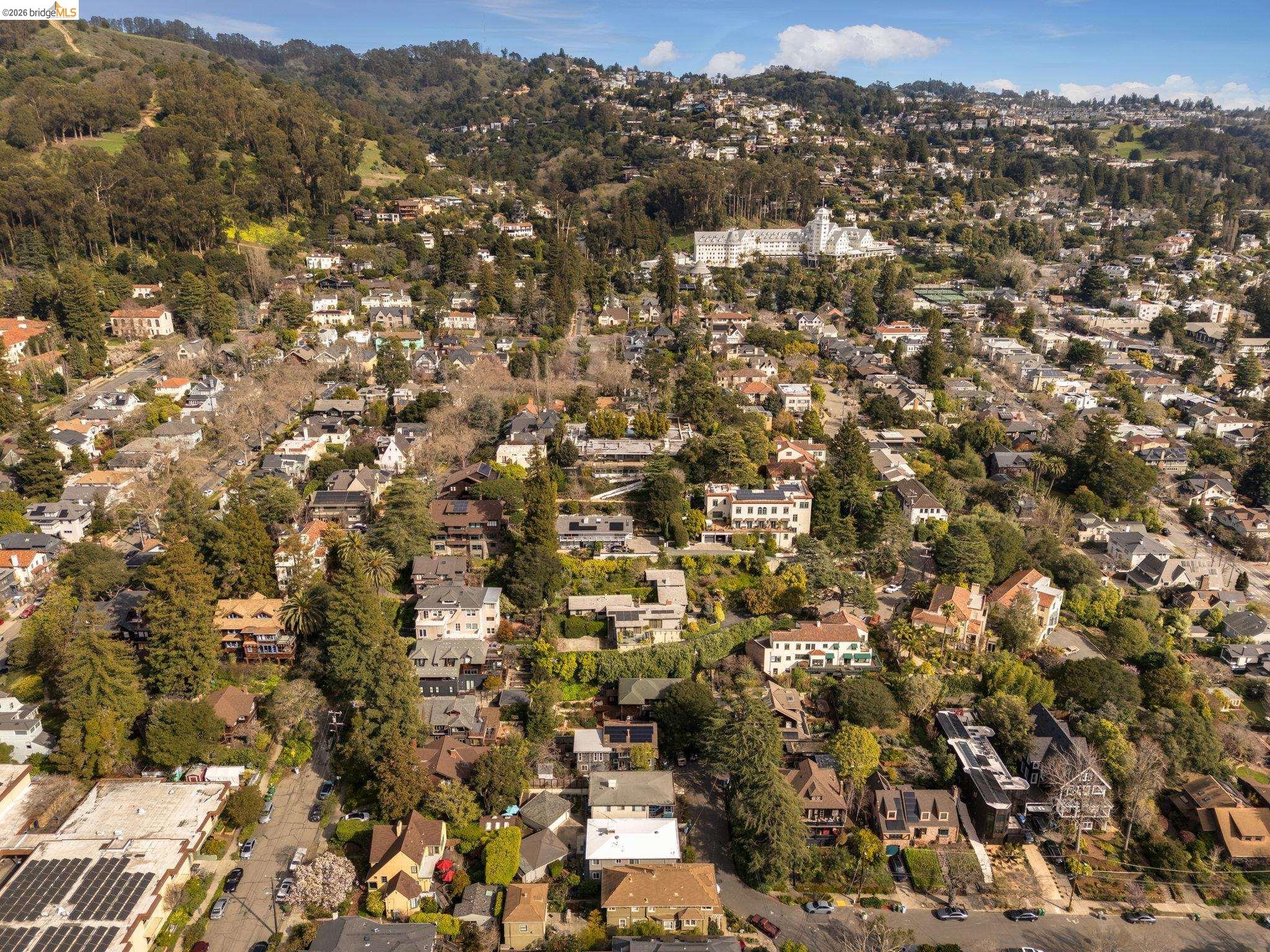 Detail Gallery Image 18 of 22 For 2817 Palm Ct, Berkeley,  CA 94705 - – Beds | – Baths