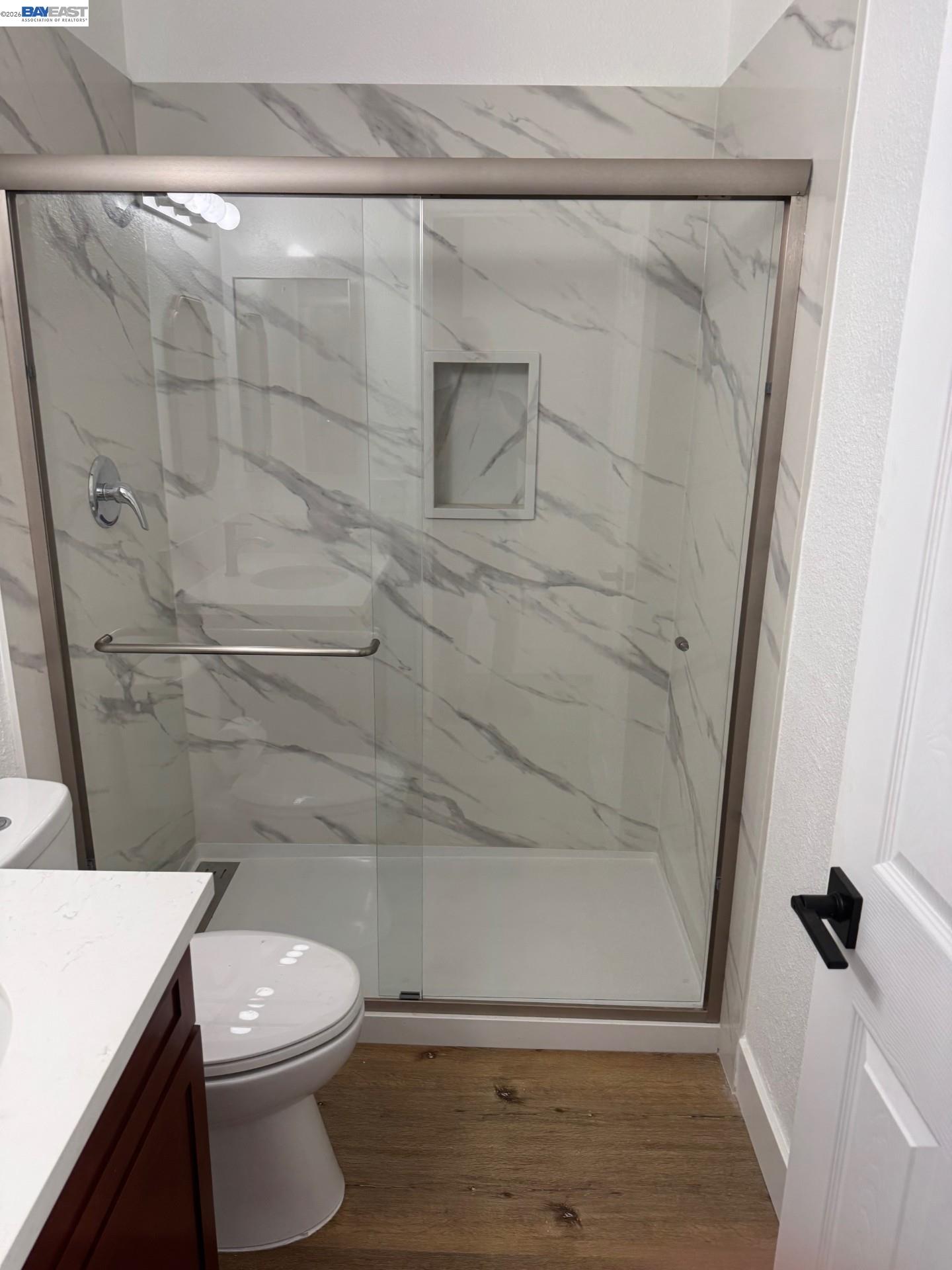 Detail Gallery Image 6 of 26 For 2116 Mt. Vernon Dr. #C,  Modesto,  CA 95350-8920 - 3 Beds | 2 Baths