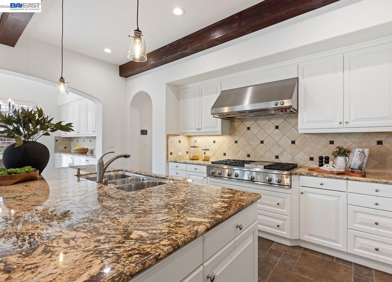 Detail Gallery Image 16 of 60 For 301 Friesian Ct, Danville,  CA 94506 - 4 Beds | 4/1 Baths