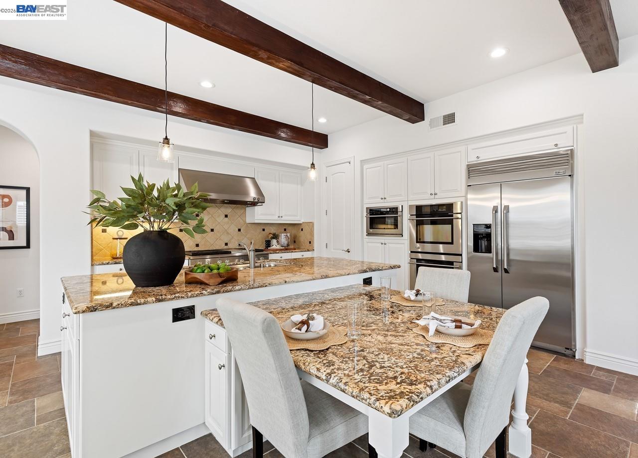 Detail Gallery Image 17 of 60 For 301 Friesian Ct, Danville,  CA 94506 - 4 Beds | 4/1 Baths