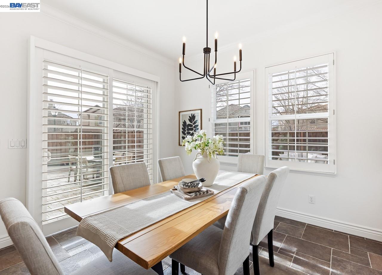 Detail Gallery Image 19 of 60 For 301 Friesian Ct, Danville,  CA 94506 - 4 Beds | 4/1 Baths