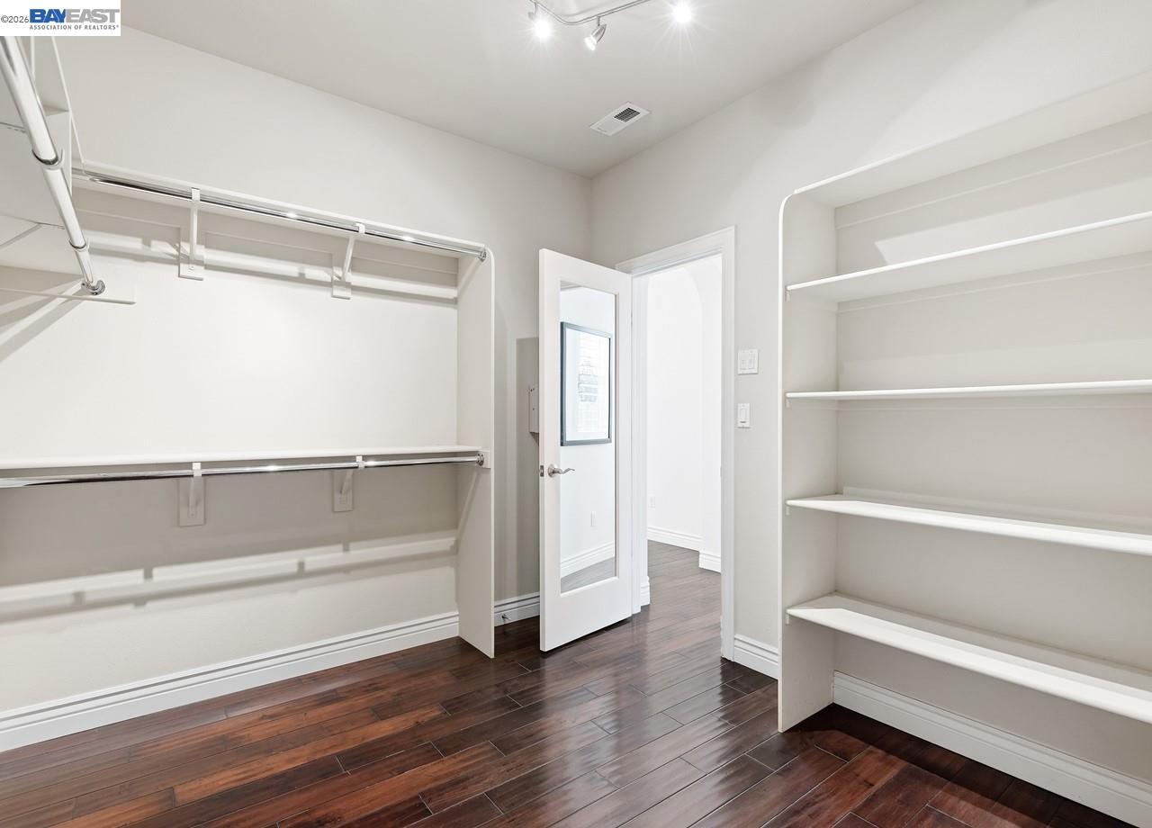 Detail Gallery Image 39 of 60 For 301 Friesian Ct, Danville,  CA 94506 - 4 Beds | 4/1 Baths