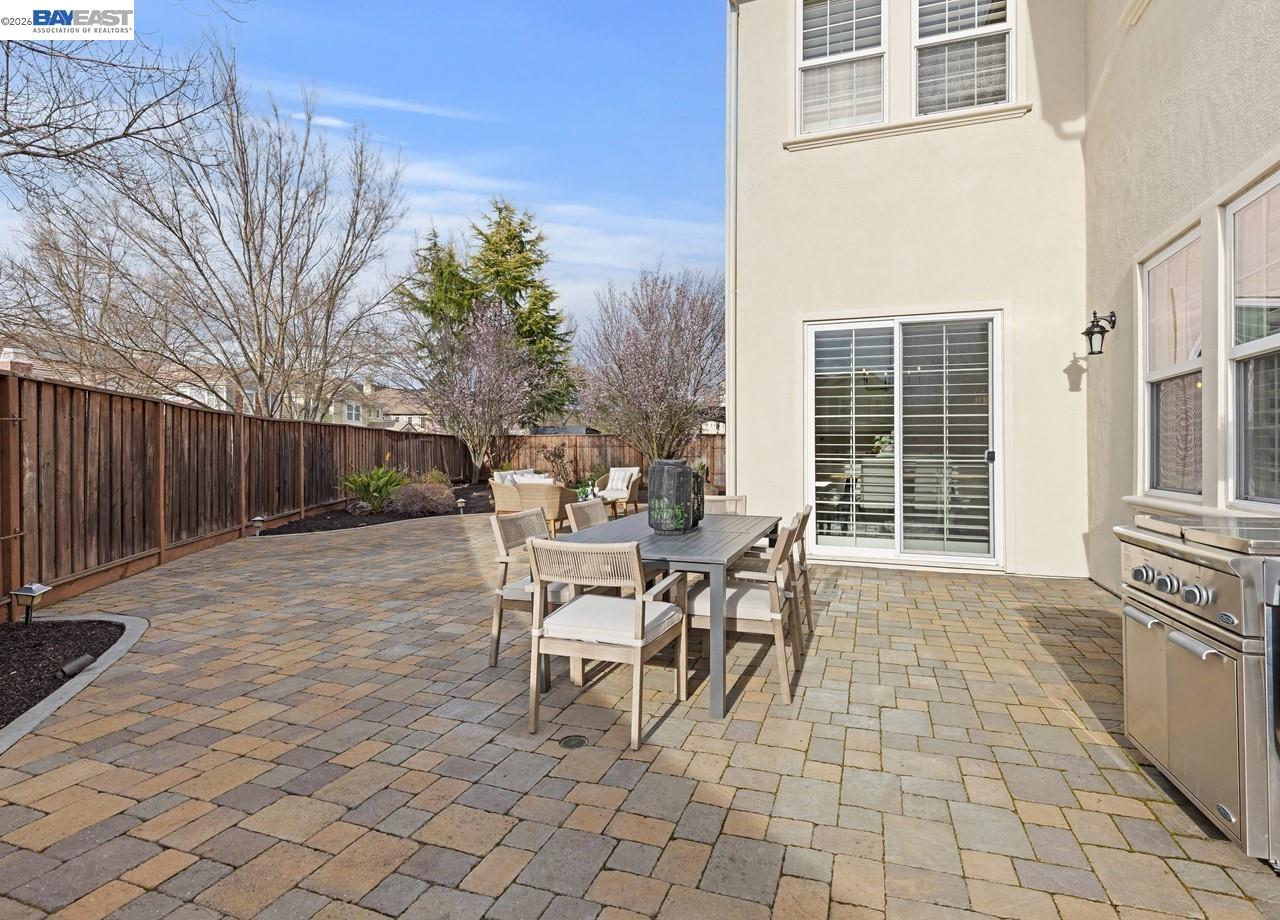 Detail Gallery Image 43 of 60 For 301 Friesian Ct, Danville,  CA 94506 - 4 Beds | 4/1 Baths