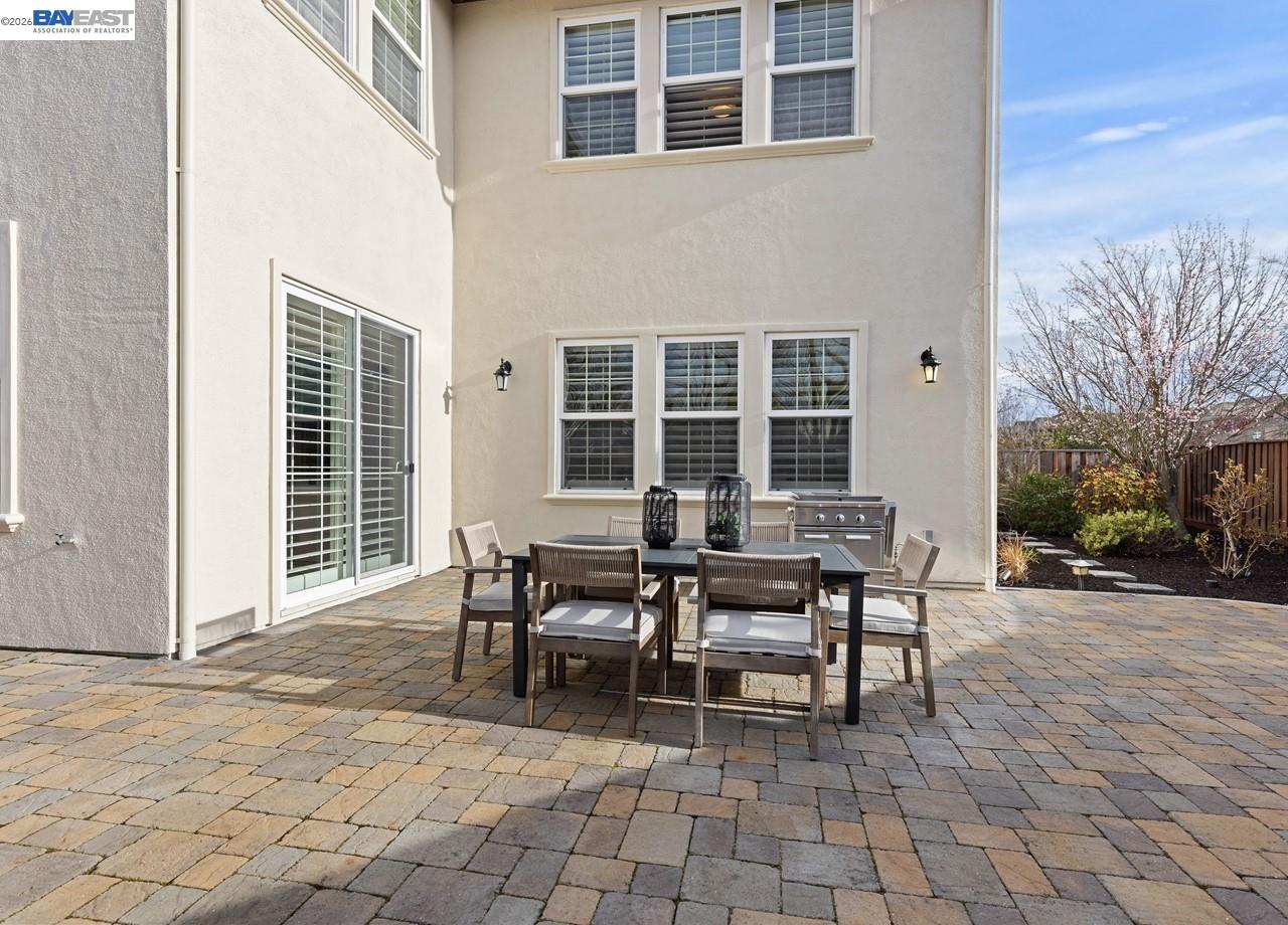 Detail Gallery Image 45 of 60 For 301 Friesian Ct, Danville,  CA 94506 - 4 Beds | 4/1 Baths