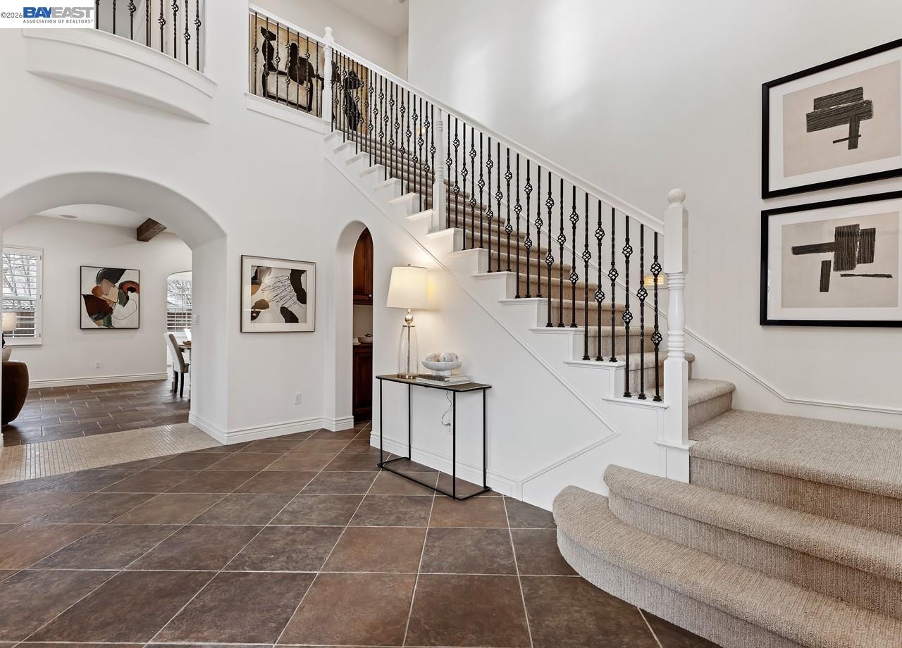 Detail Gallery Image 6 of 60 For 301 Friesian Ct, Danville,  CA 94506 - 4 Beds | 4/1 Baths