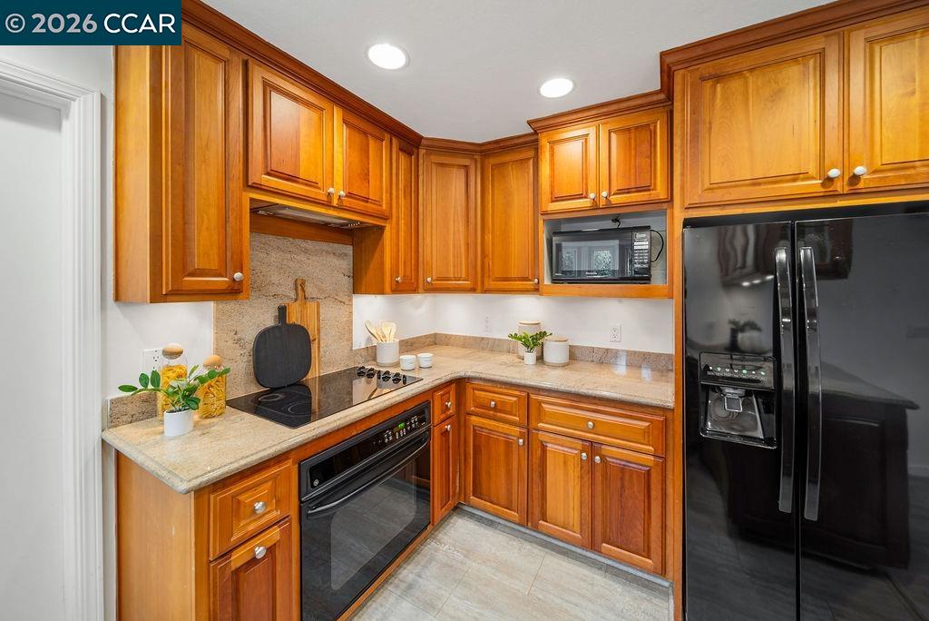 Detail Gallery Image 12 of 48 For 1506 N El Camino Dr, Clayton,  CA 94517 - 3 Beds | 2 Baths