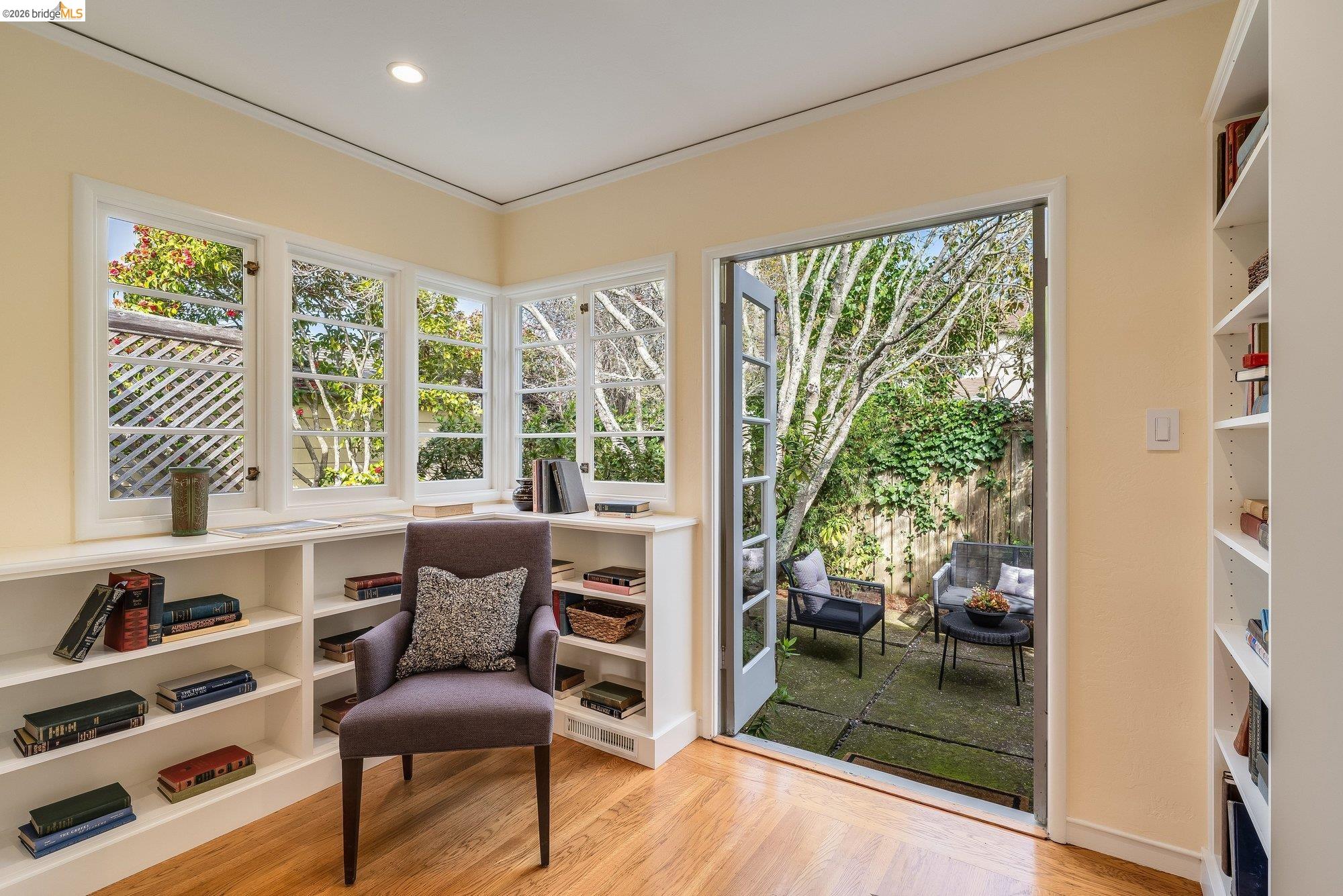 Detail Gallery Image 18 of 40 For 265 Purdue Ave, Kensington,  CA 94708 - 2 Beds | 2 Baths