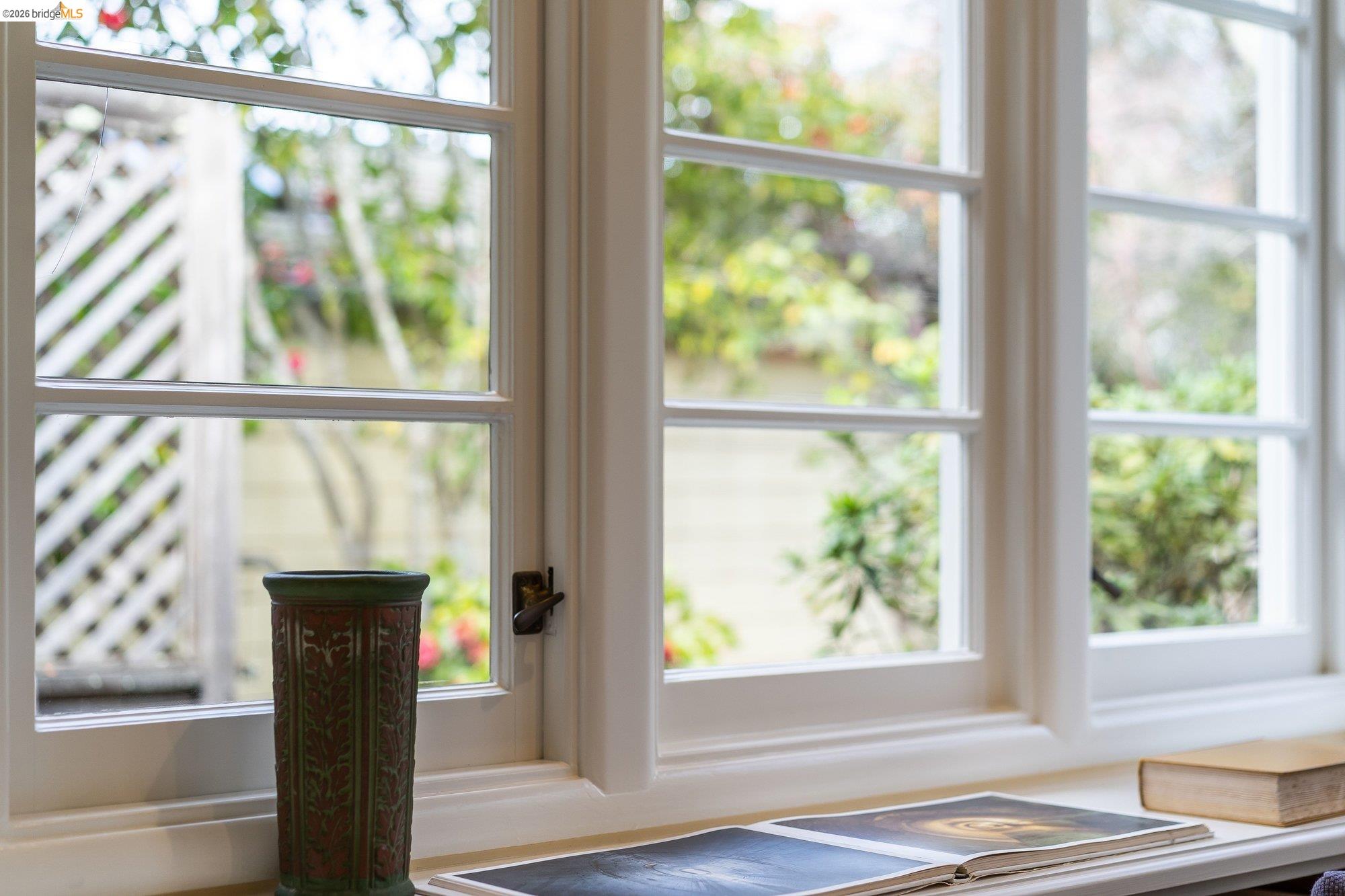 Detail Gallery Image 19 of 40 For 265 Purdue Ave, Kensington,  CA 94708 - 2 Beds | 2 Baths