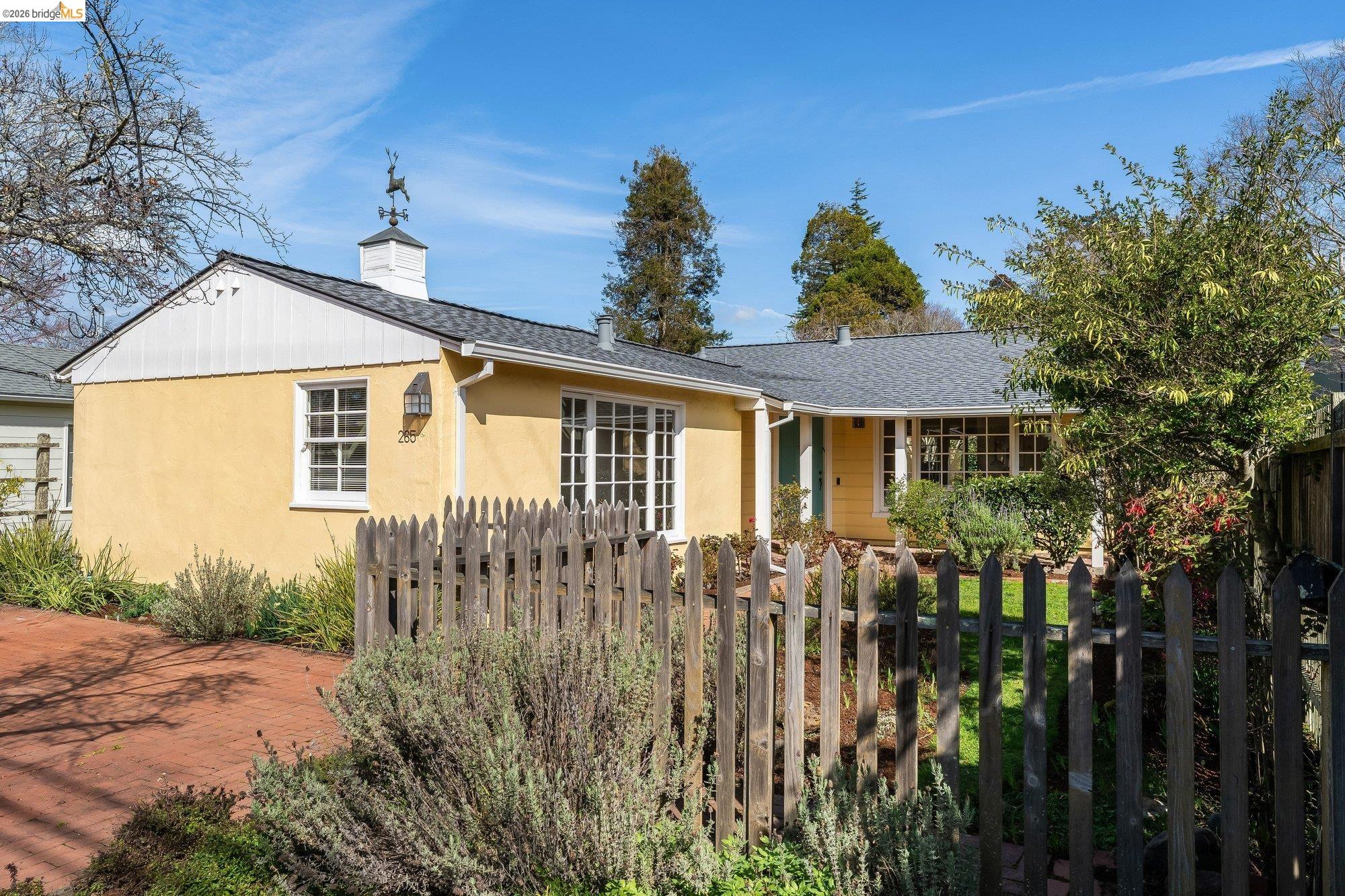 Detail Gallery Image 39 of 40 For 265 Purdue Ave, Kensington,  CA 94708 - 2 Beds | 2 Baths