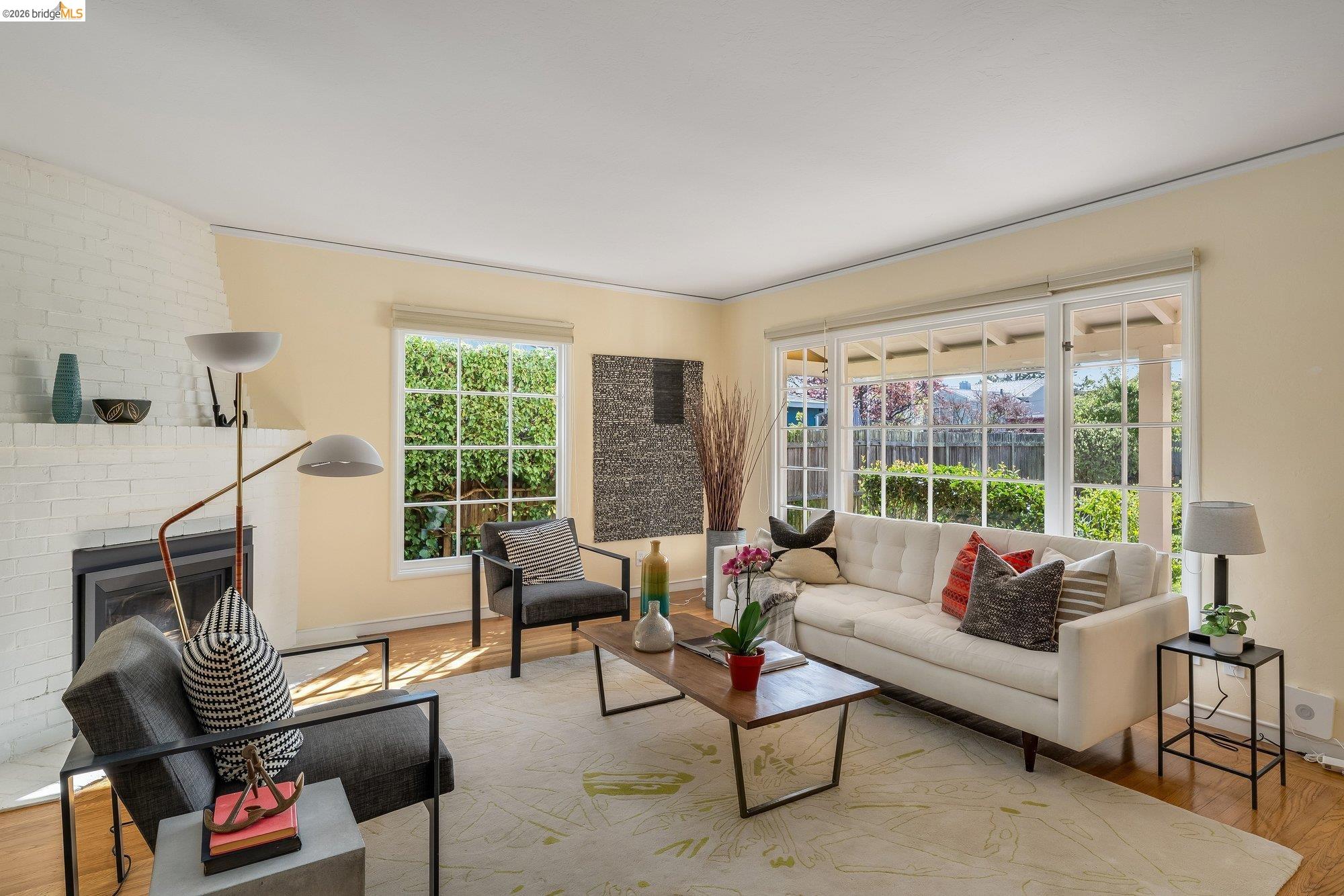 Detail Gallery Image 7 of 40 For 265 Purdue Ave, Kensington,  CA 94708 - 2 Beds | 2 Baths